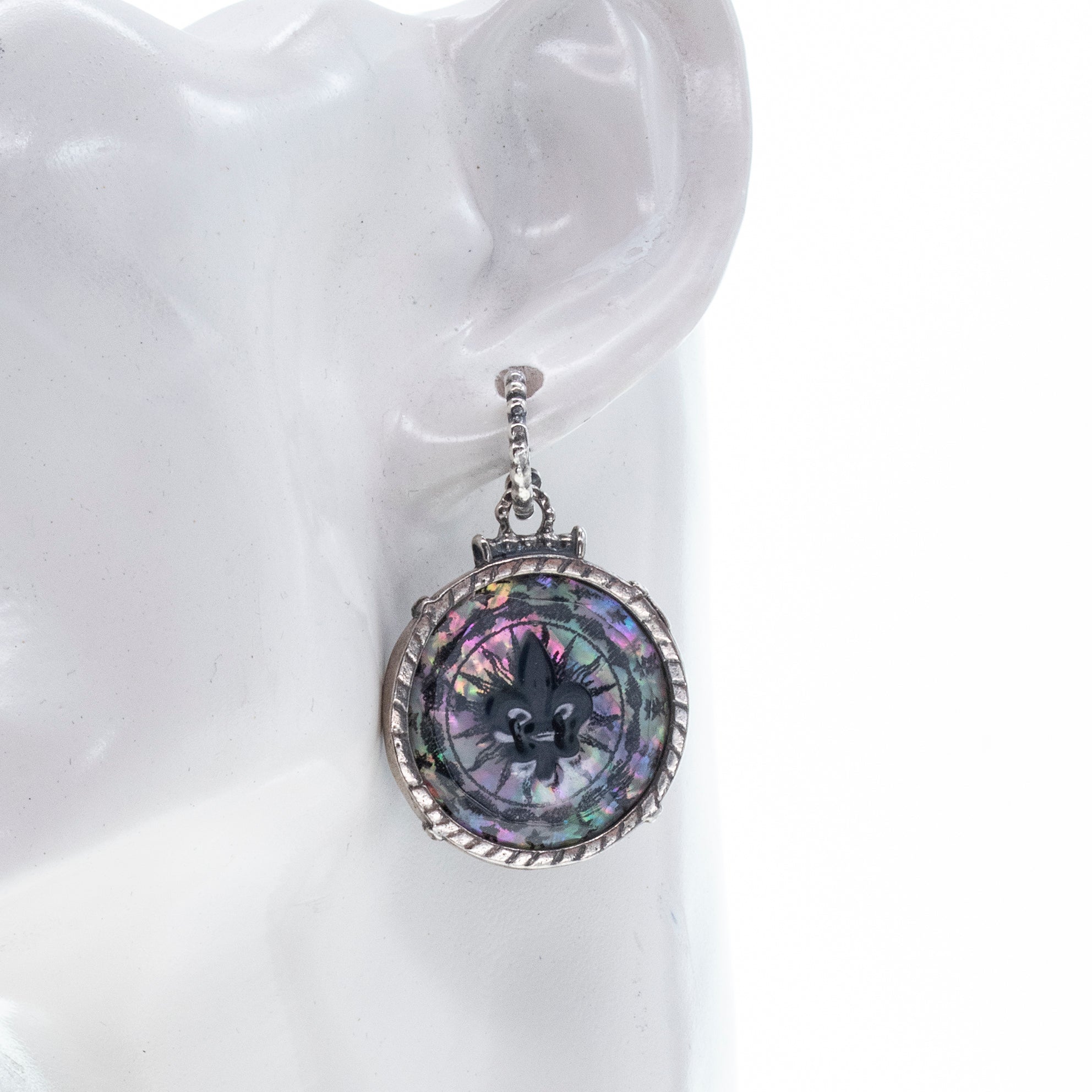 E 26a08 Fleur-de-lis Hoop Stud Drop Earrings
