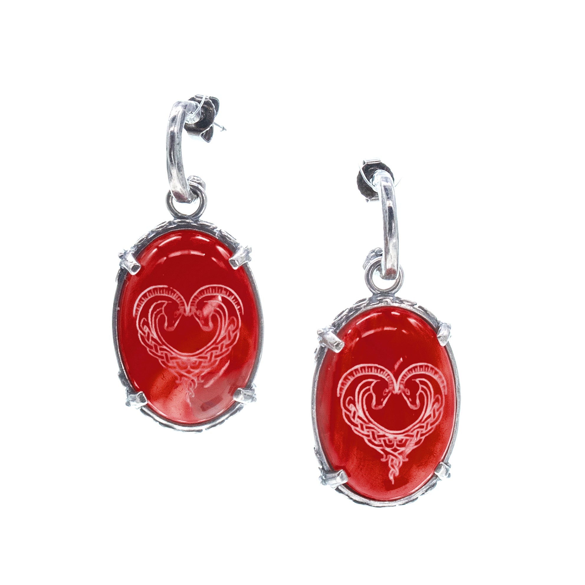 E 26a13 Heart Intaglio Carnelian Hoop Earrings