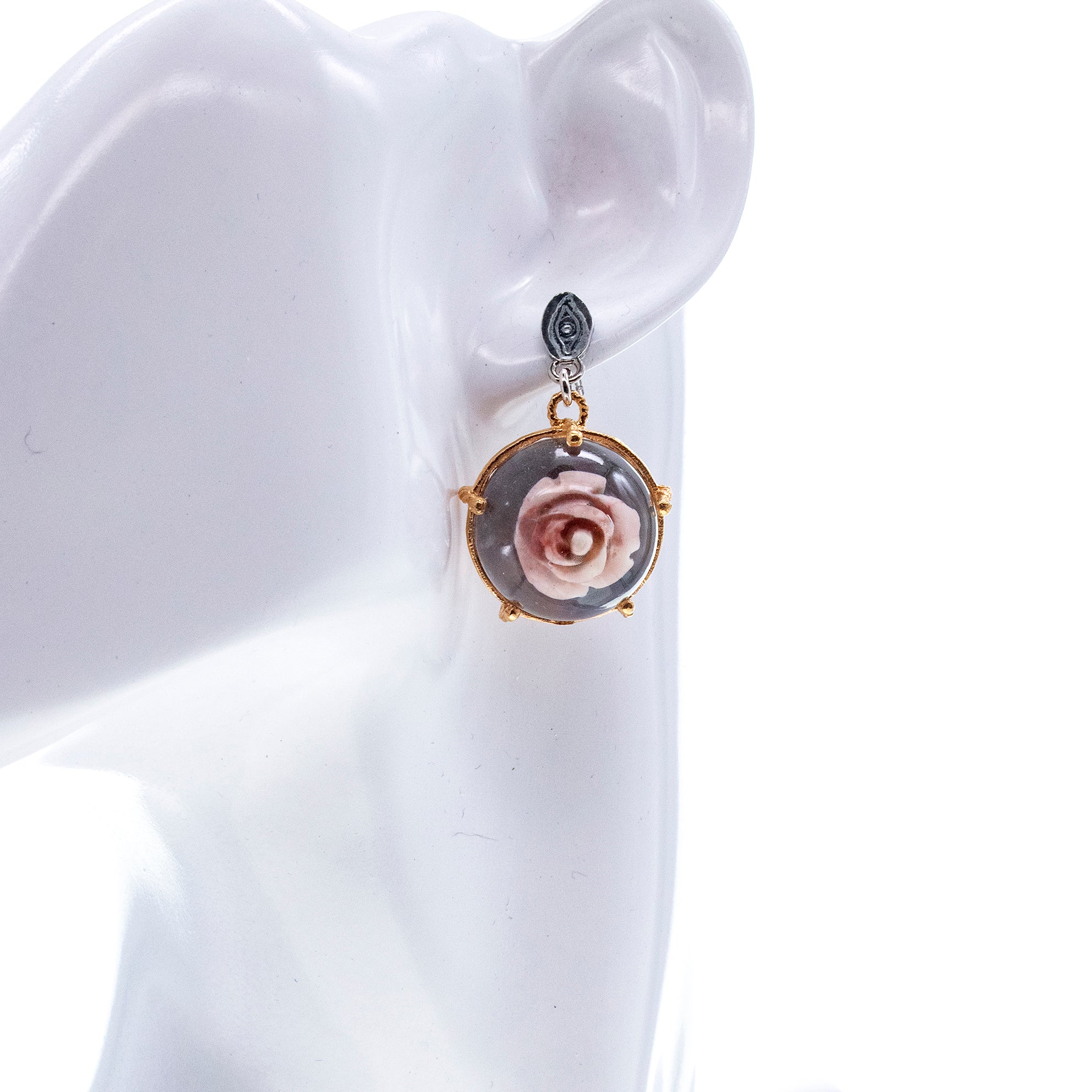 E 26a19 Rose in Resin Drop Earrings