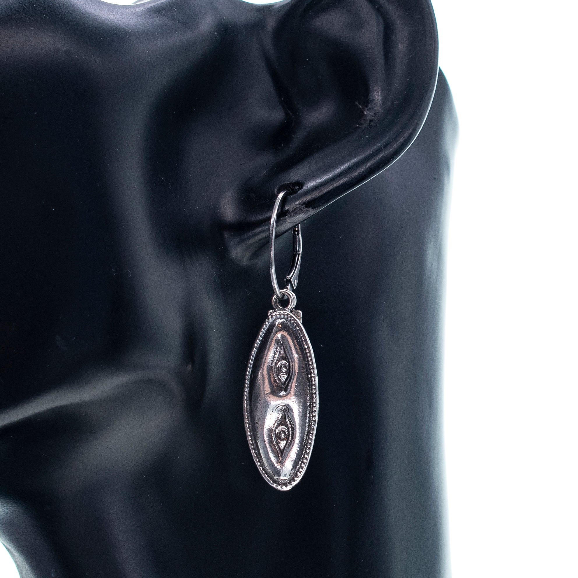 ES 25e21 Silver Dangling Eyes "Ex Voto" Single Earring