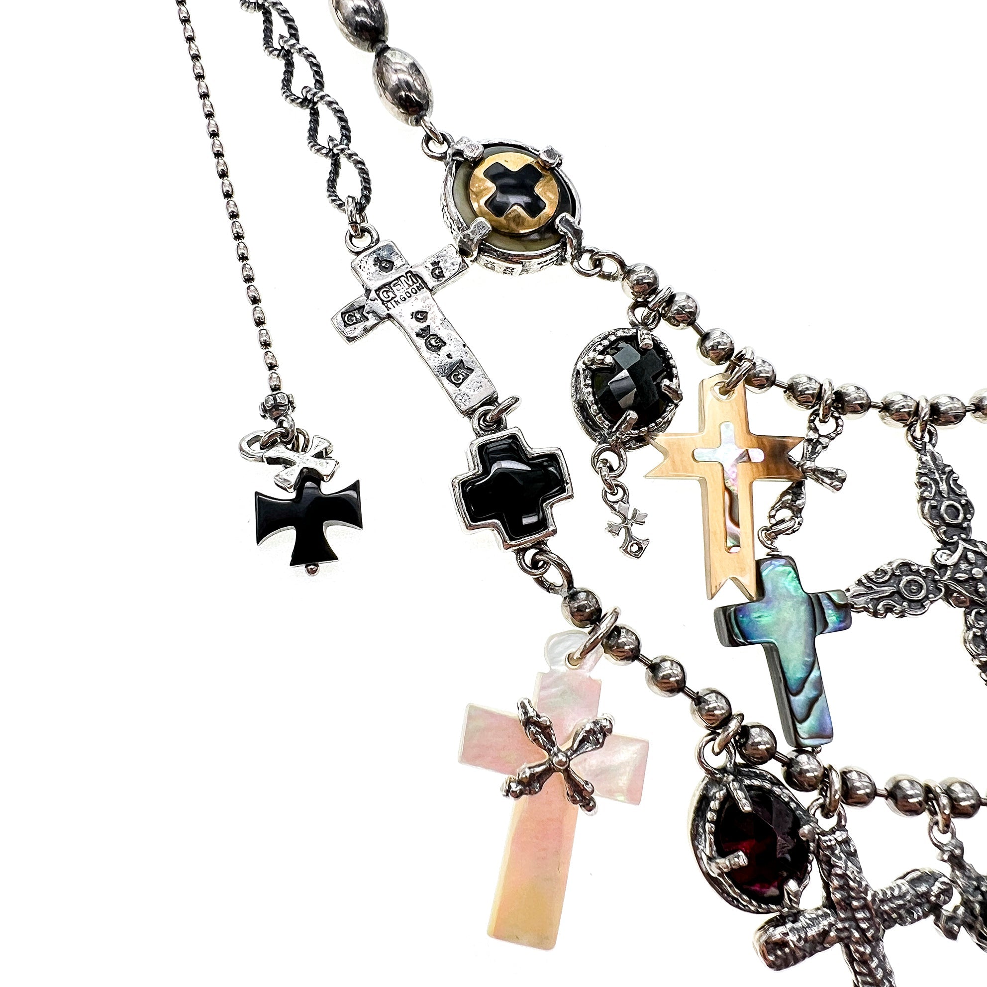 NK 24d03 Sacred Relics Necklace