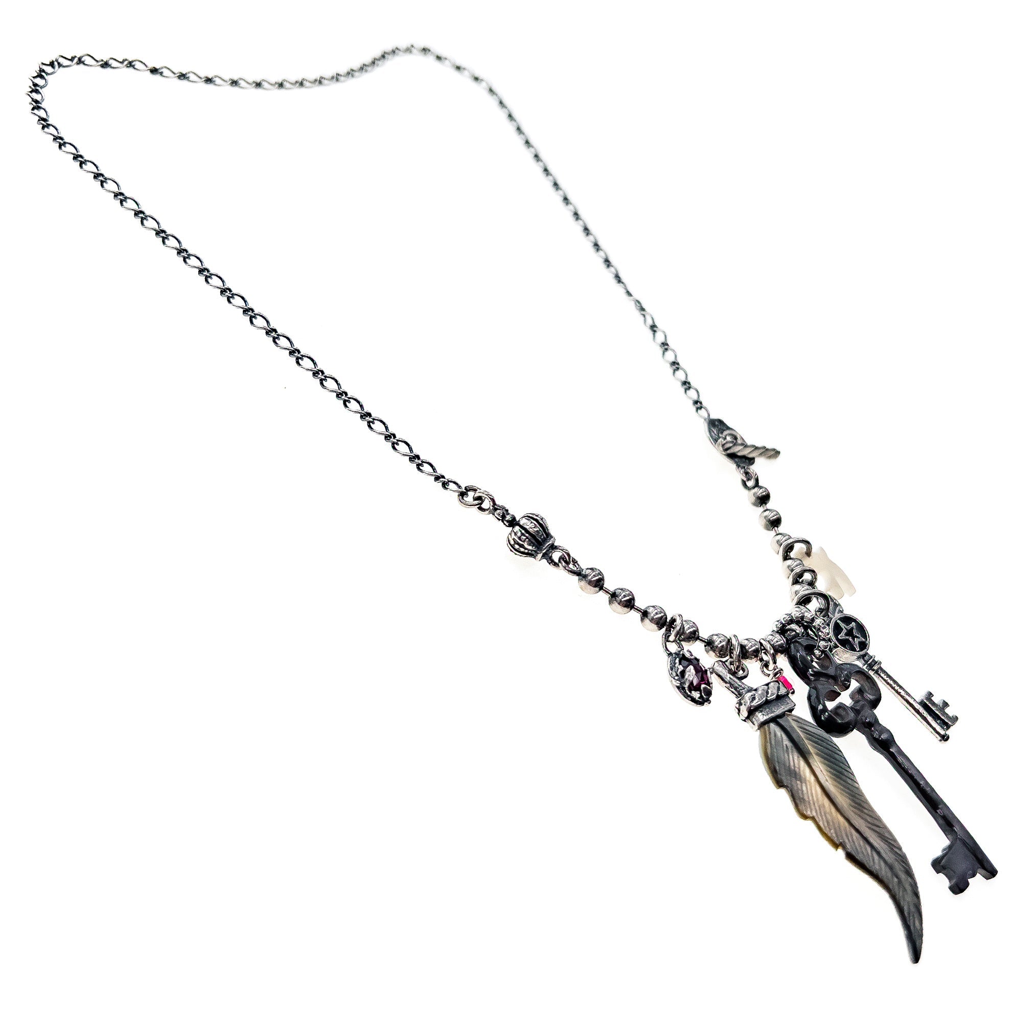 NK 24d08 key charm necklace