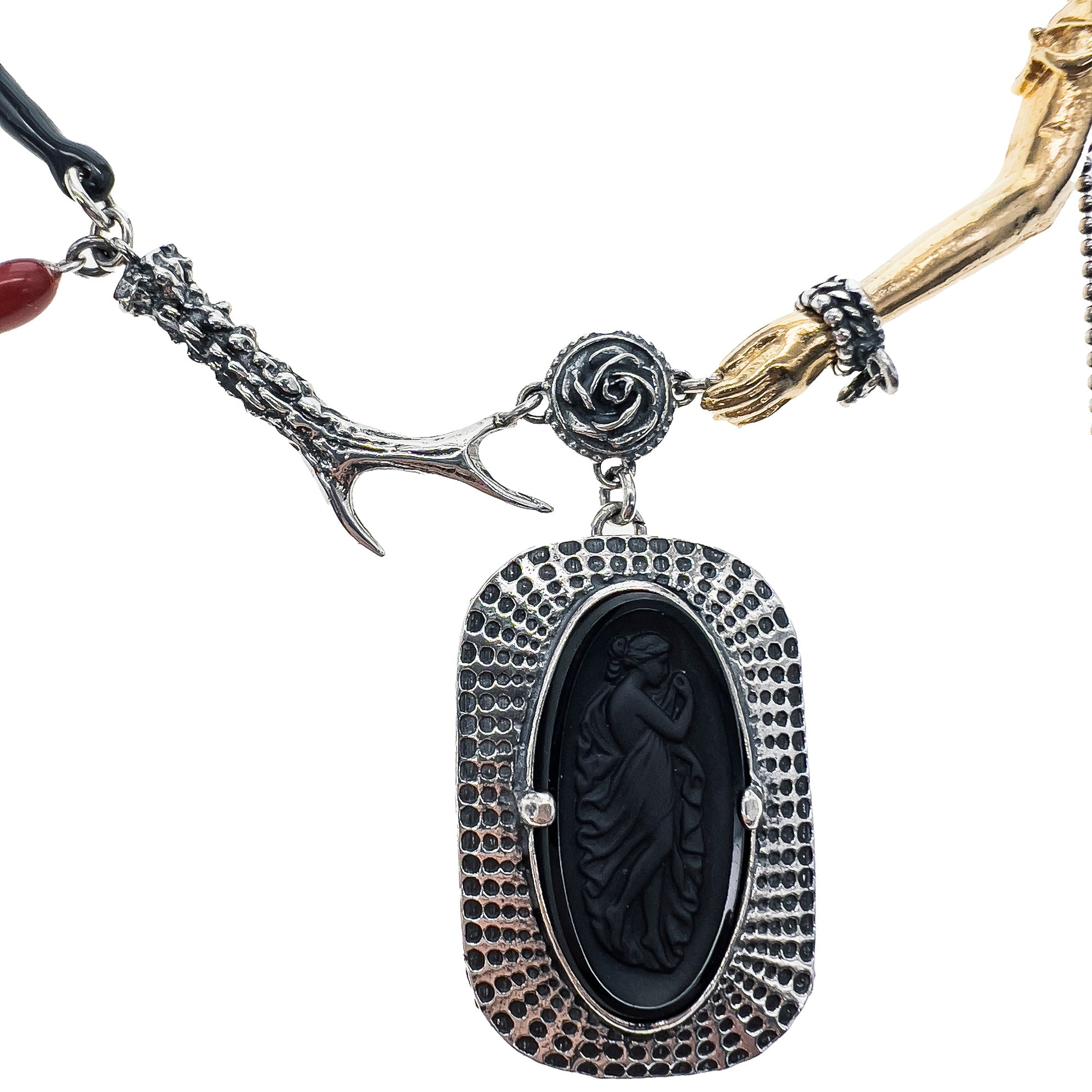 NK 24d31 Vintage Muse Necklace