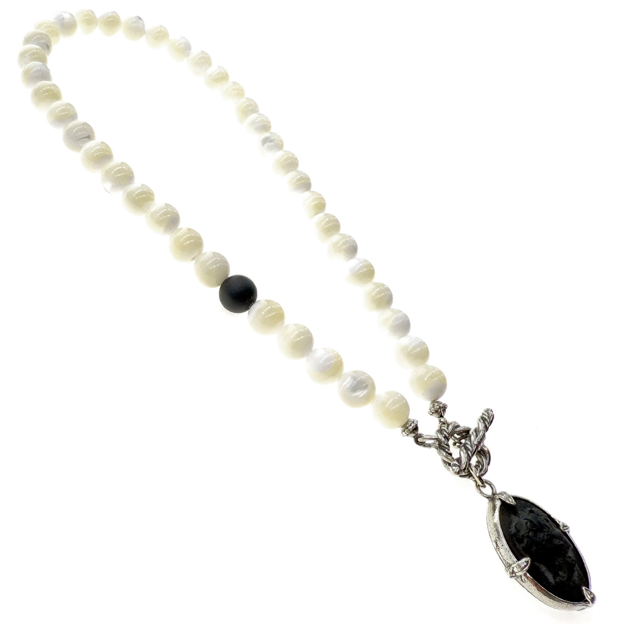 NK 25b14 Black Cameo and White Beaded Necklace