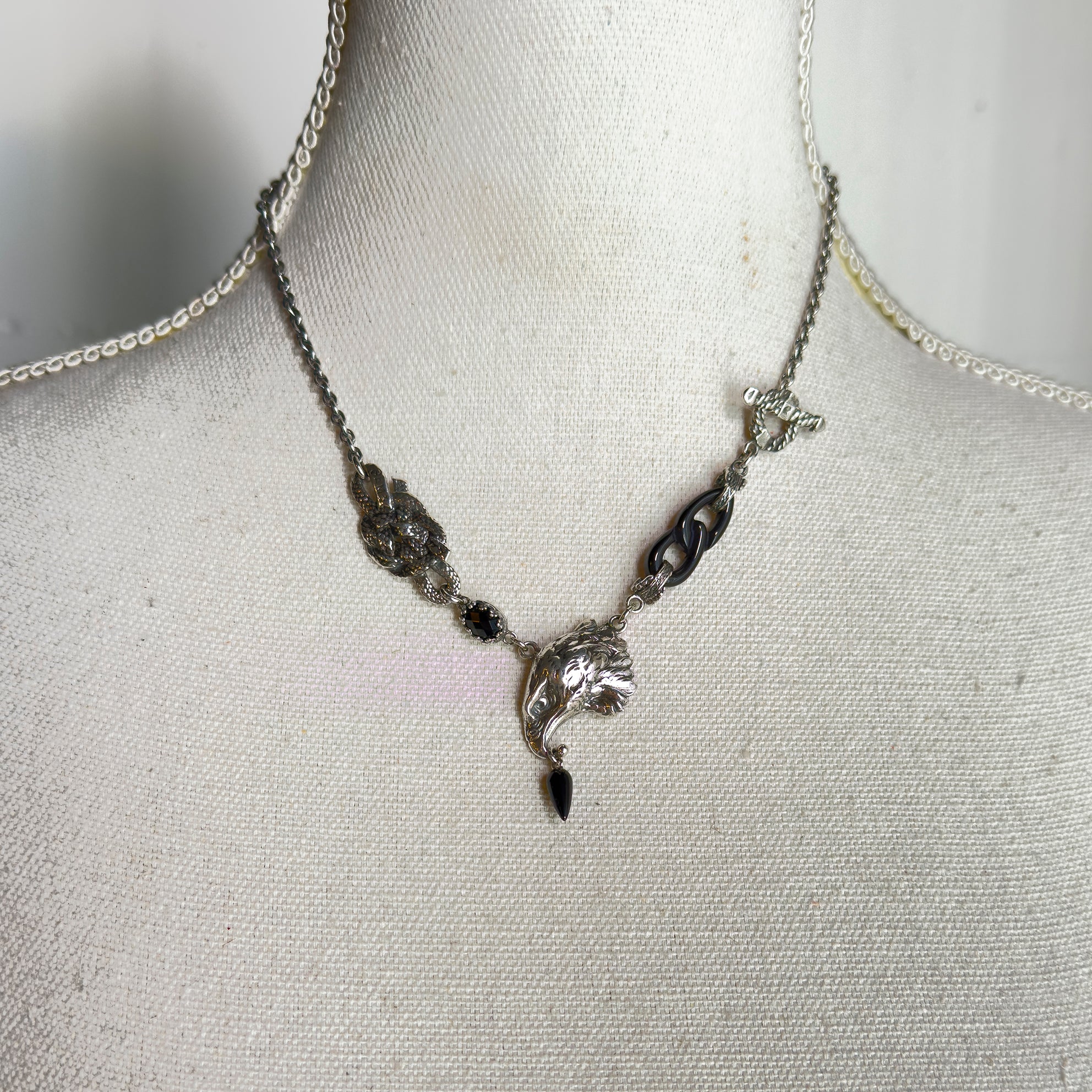 NK 25c05 Eagle Necklace