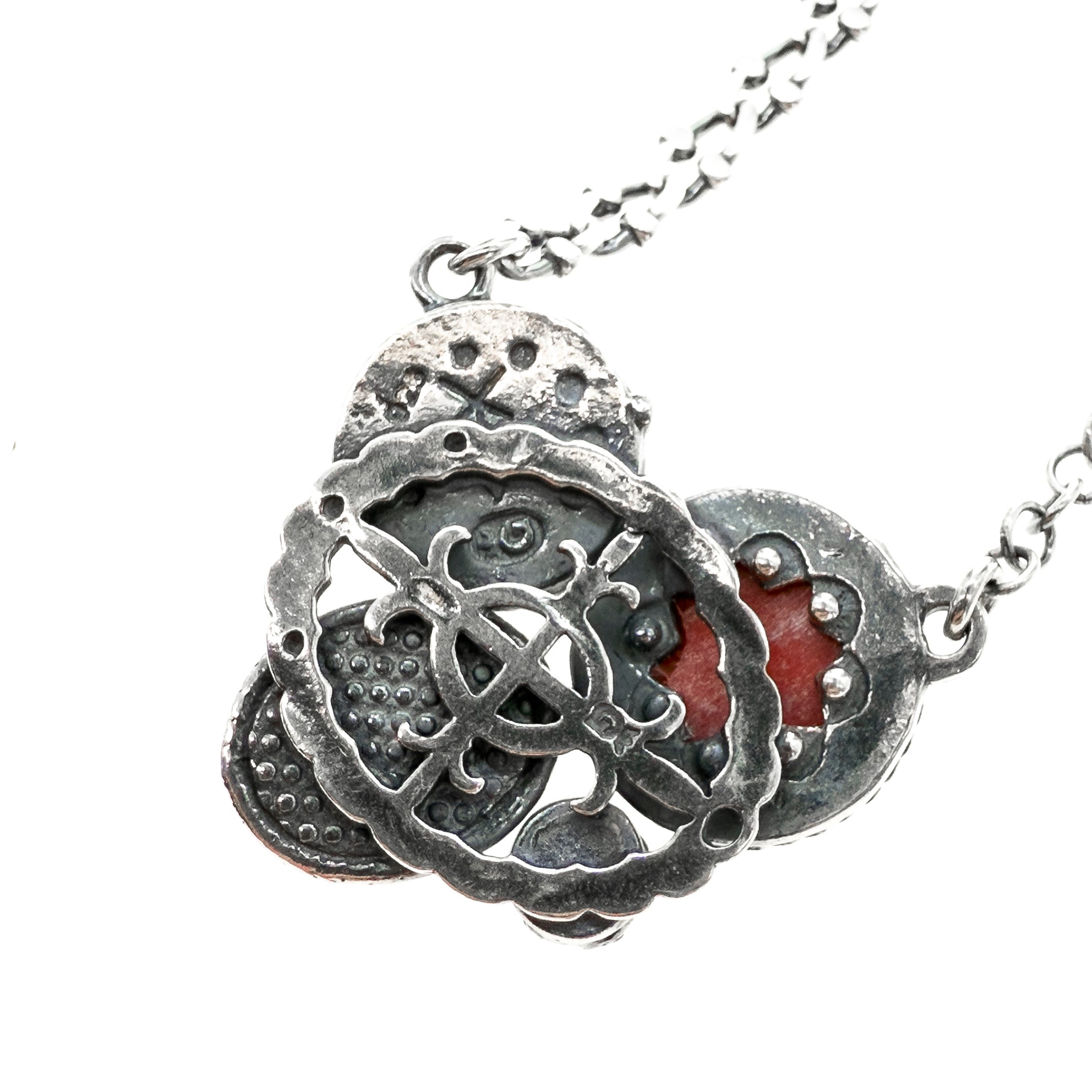 NK 25e05A Pink-Red Cluster Necklace