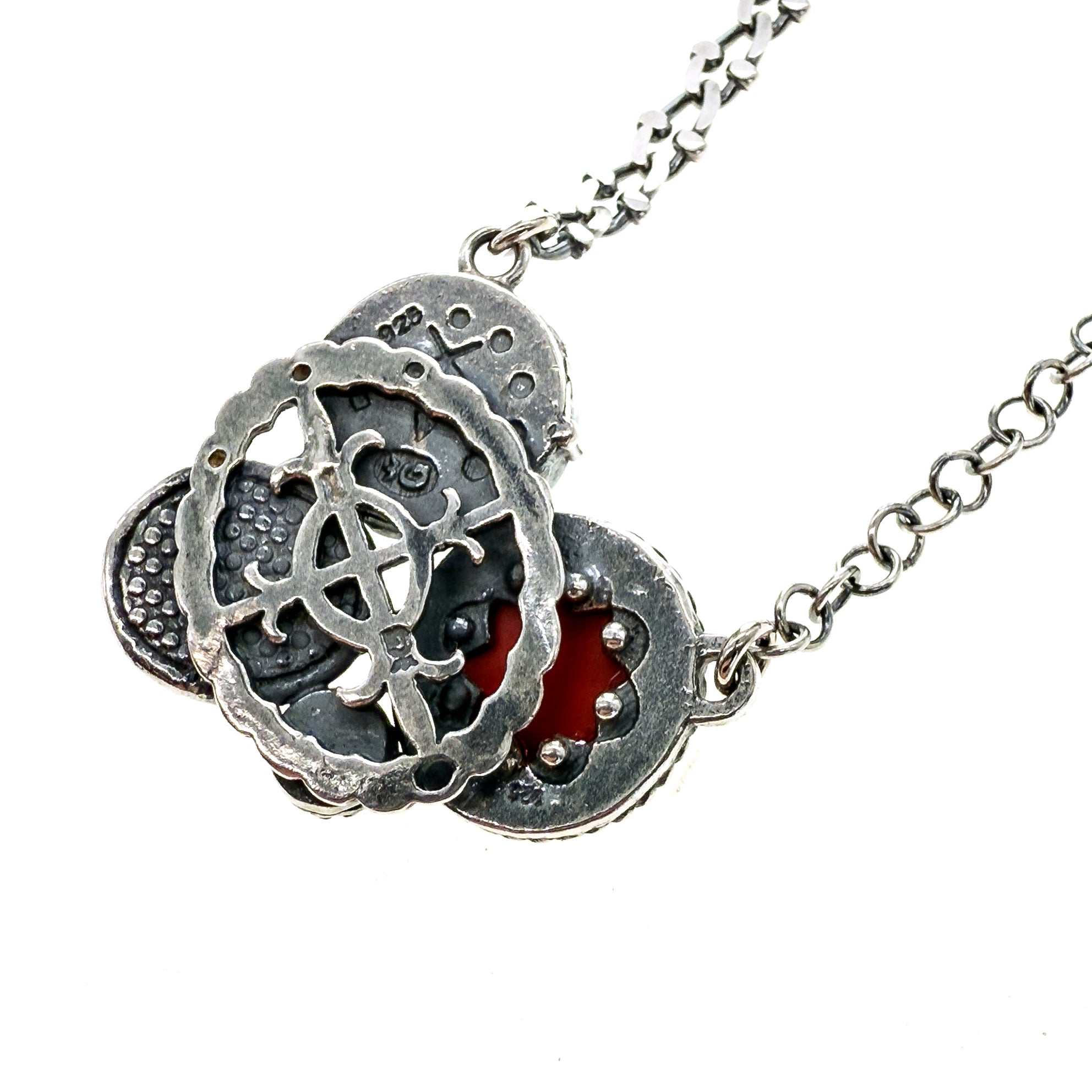 NK 25e05B Red-Blue Intaglio  Necklace