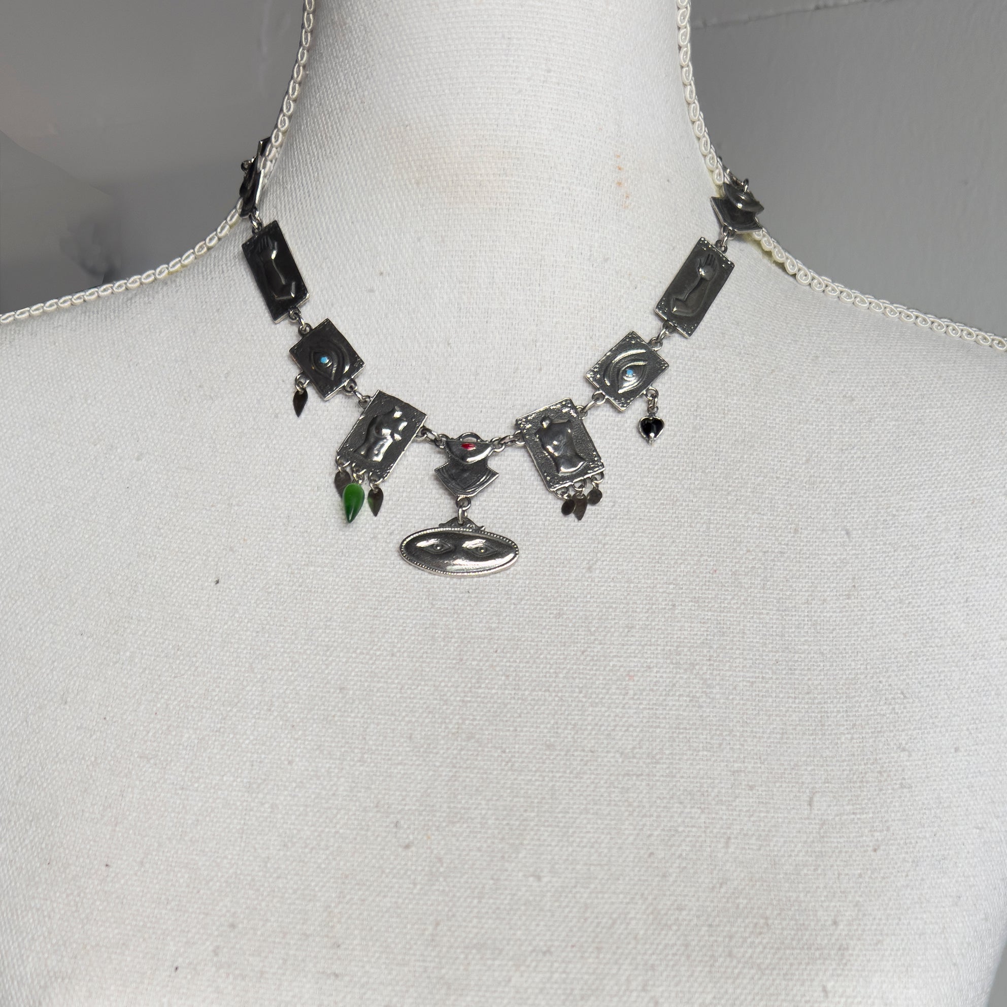 NK 25e07 Ex Voto Collar Necklace
