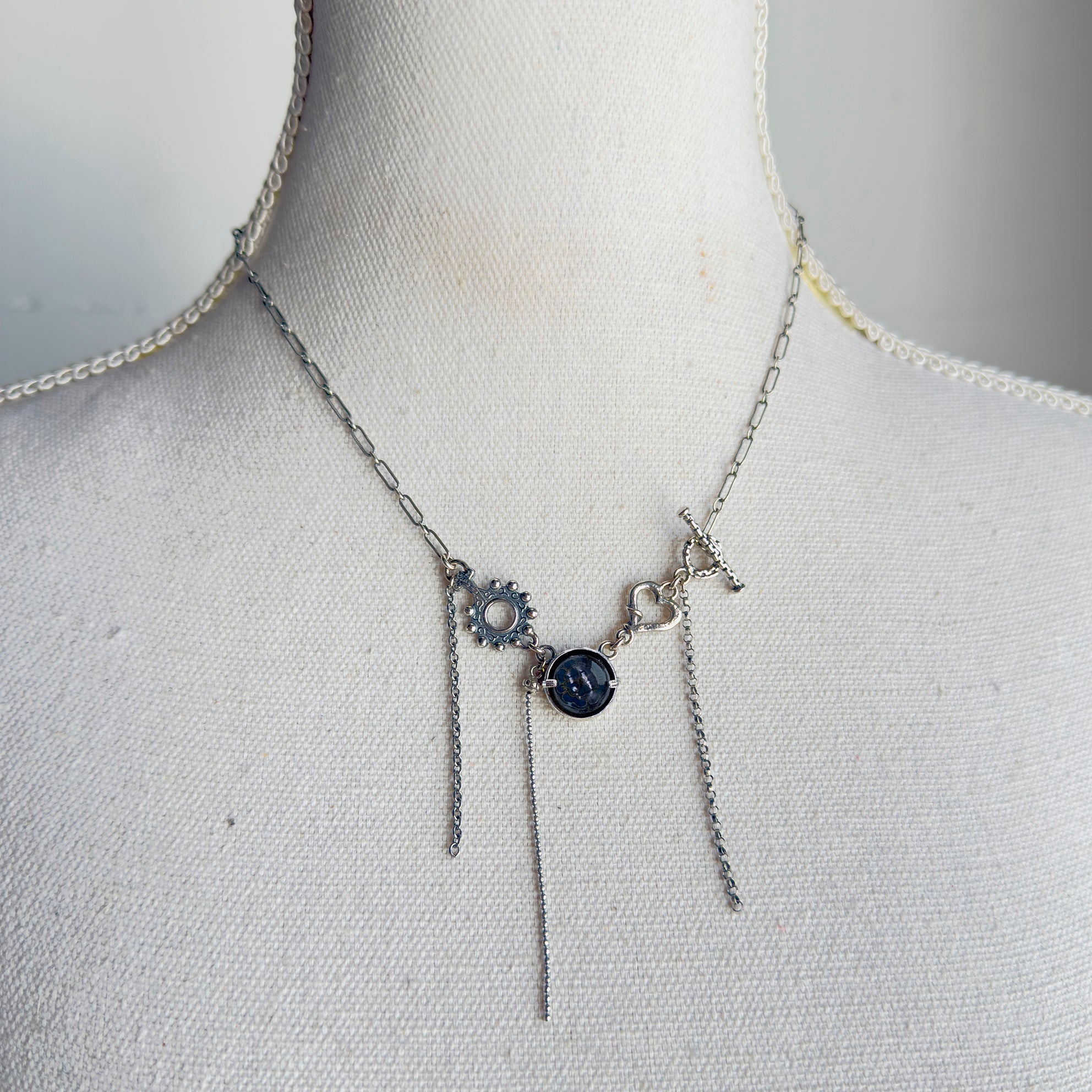 NK 25e14C Dark Intaglio Fringe Necklace