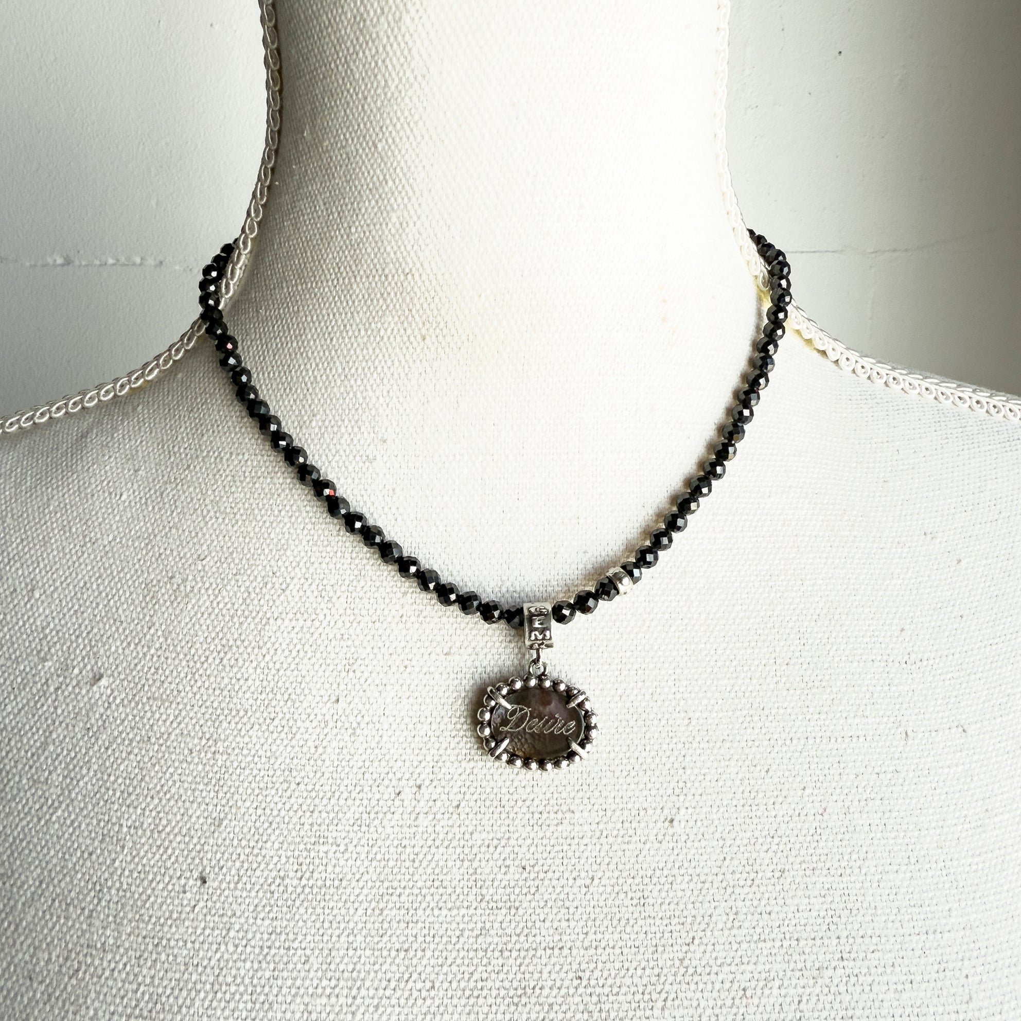 NK 25e15B Black Fire / Desire Beaded Pendant Necklace