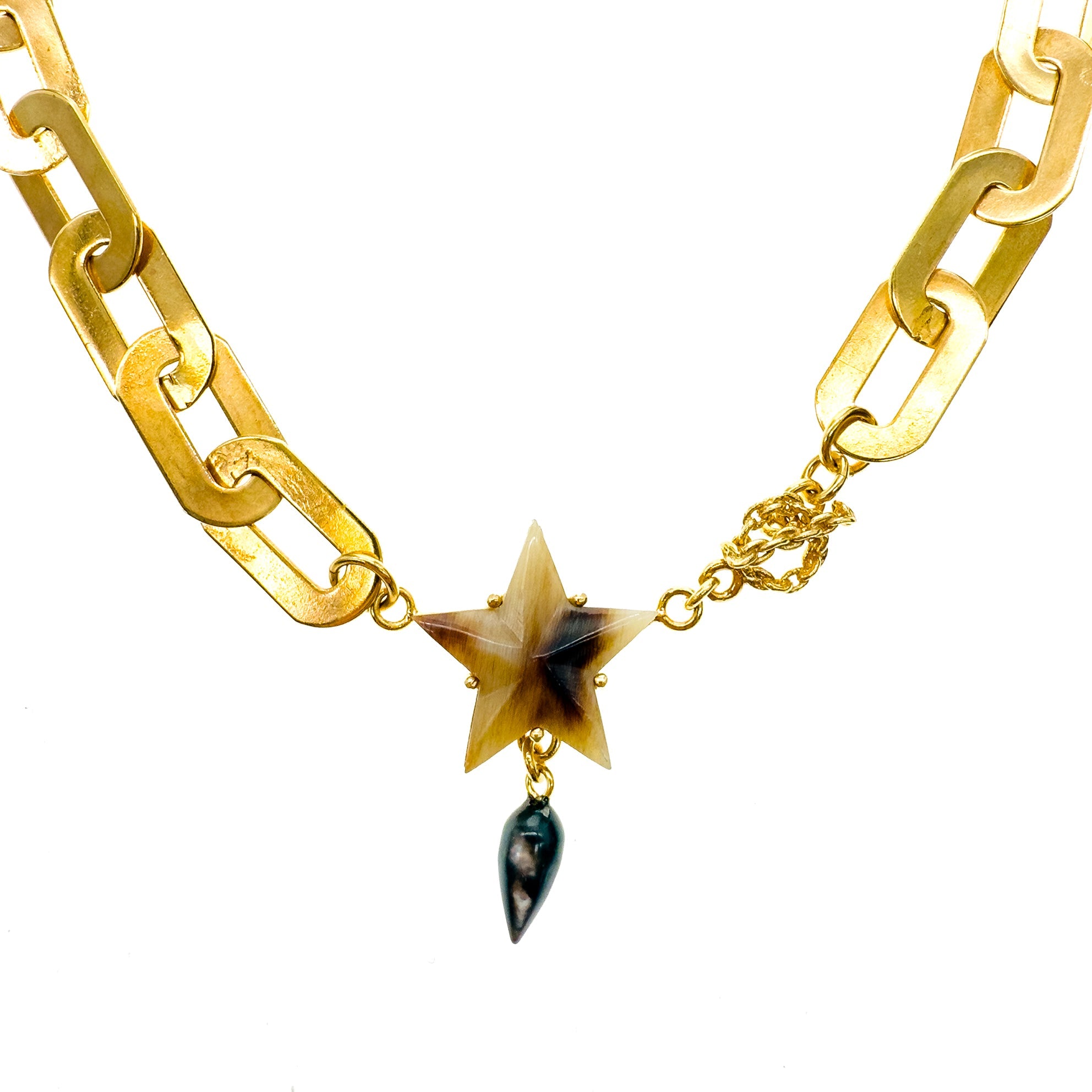 NK 25g14 Horn Star Necklace