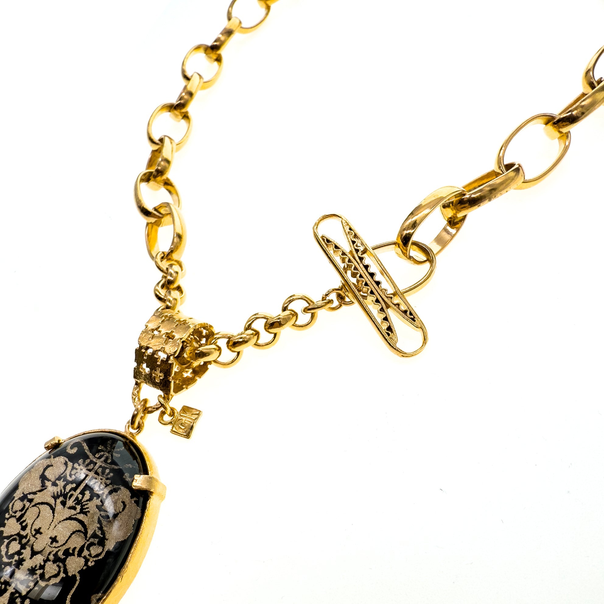 NK 25g23 Open Link Intaglio Necklace