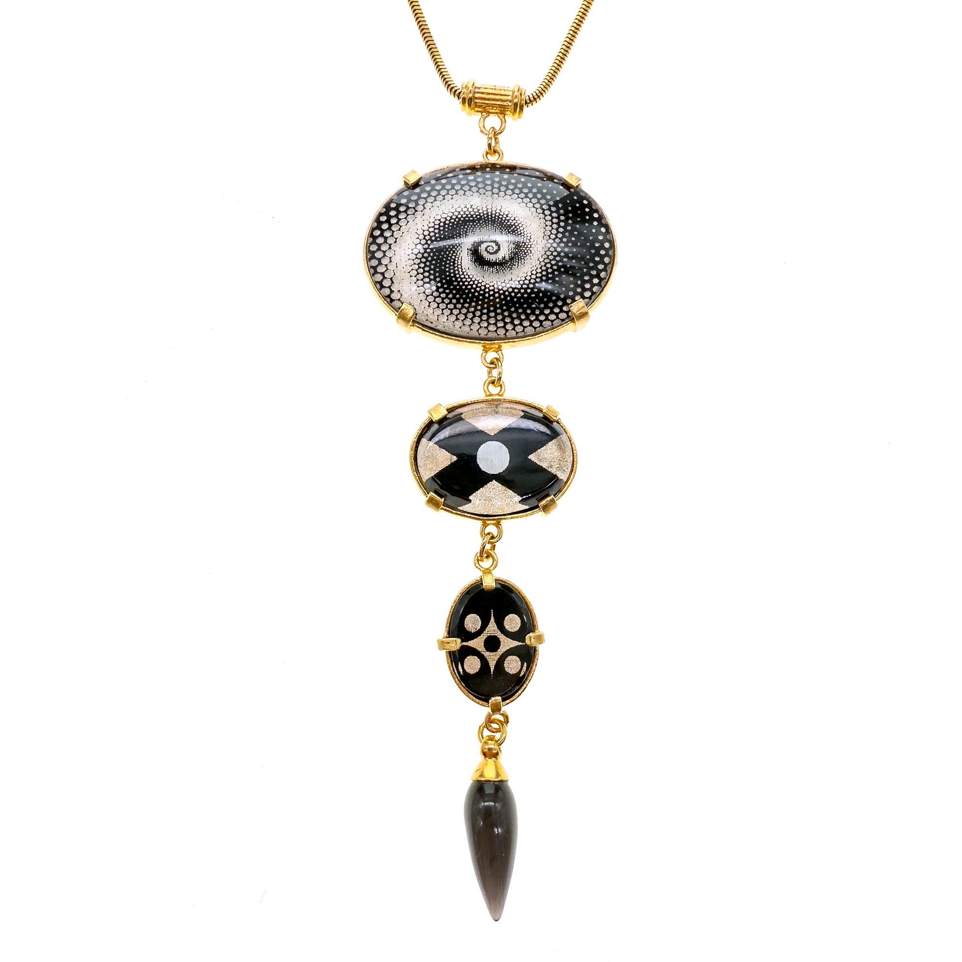 NK 25g24 Triple pendantIntaglio Necklace