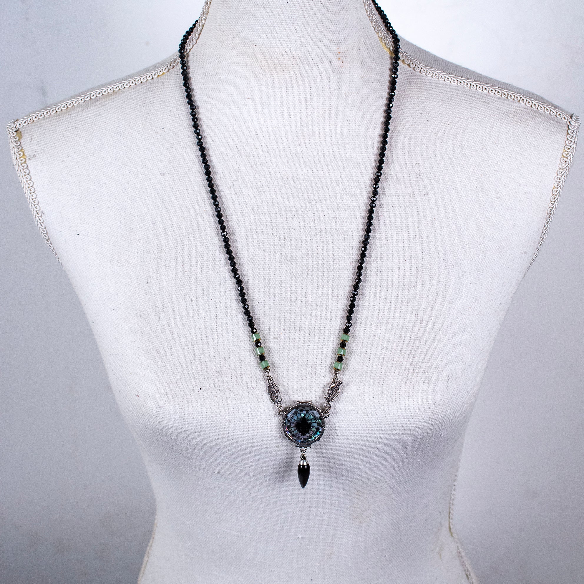 NK 26a12 Fleur-de-Lis Resin And Black Spinel Long Necklace