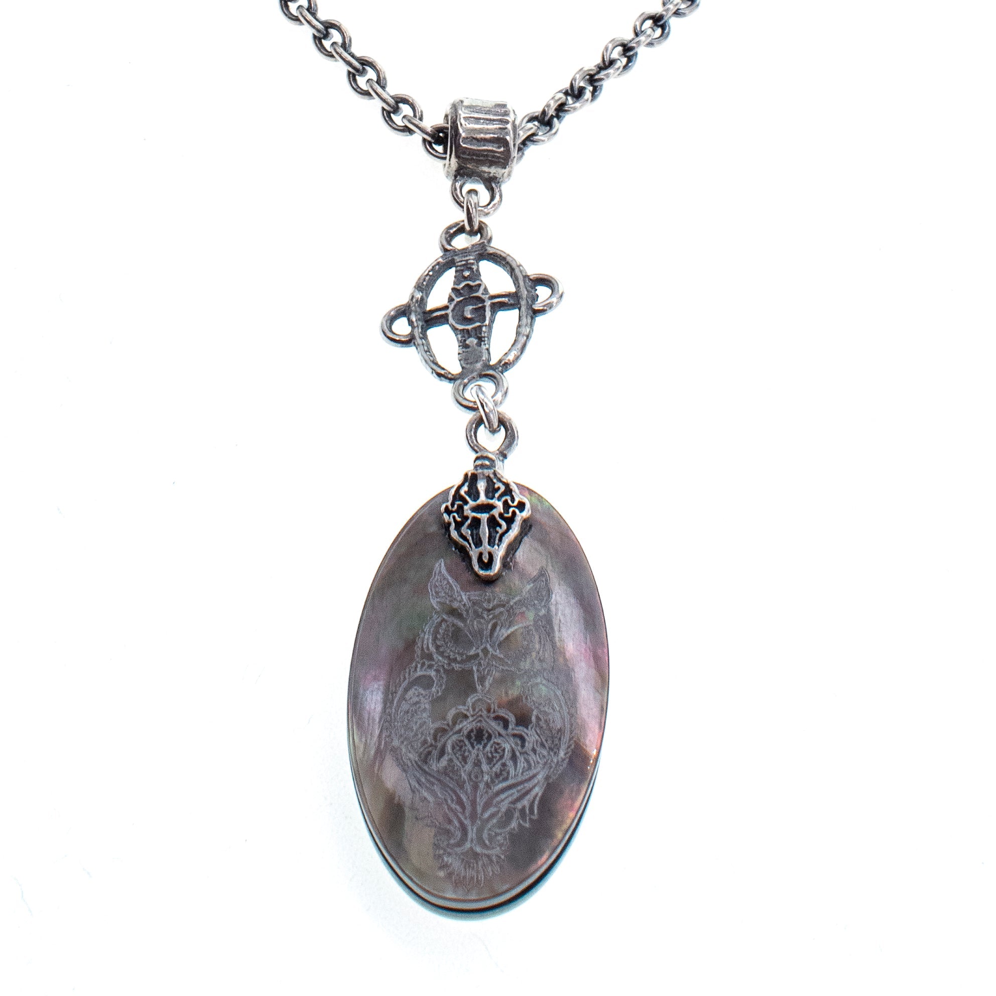 NK 26a21 Engraved Mother of Pearl "Owl" Necklace
