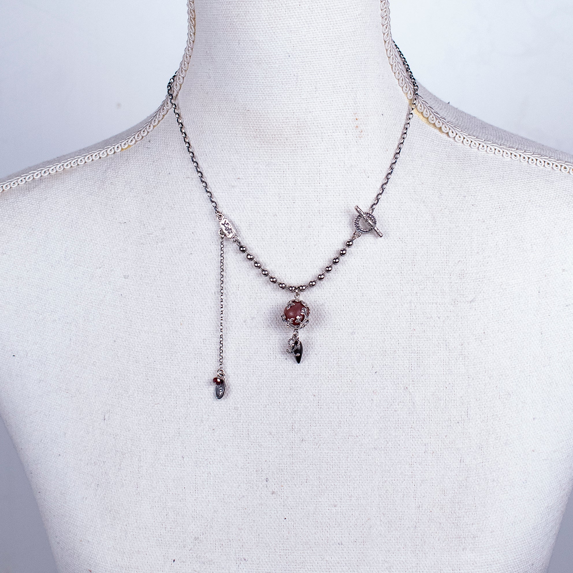 NK 26a22 Red Carnelian Pendant Necklace