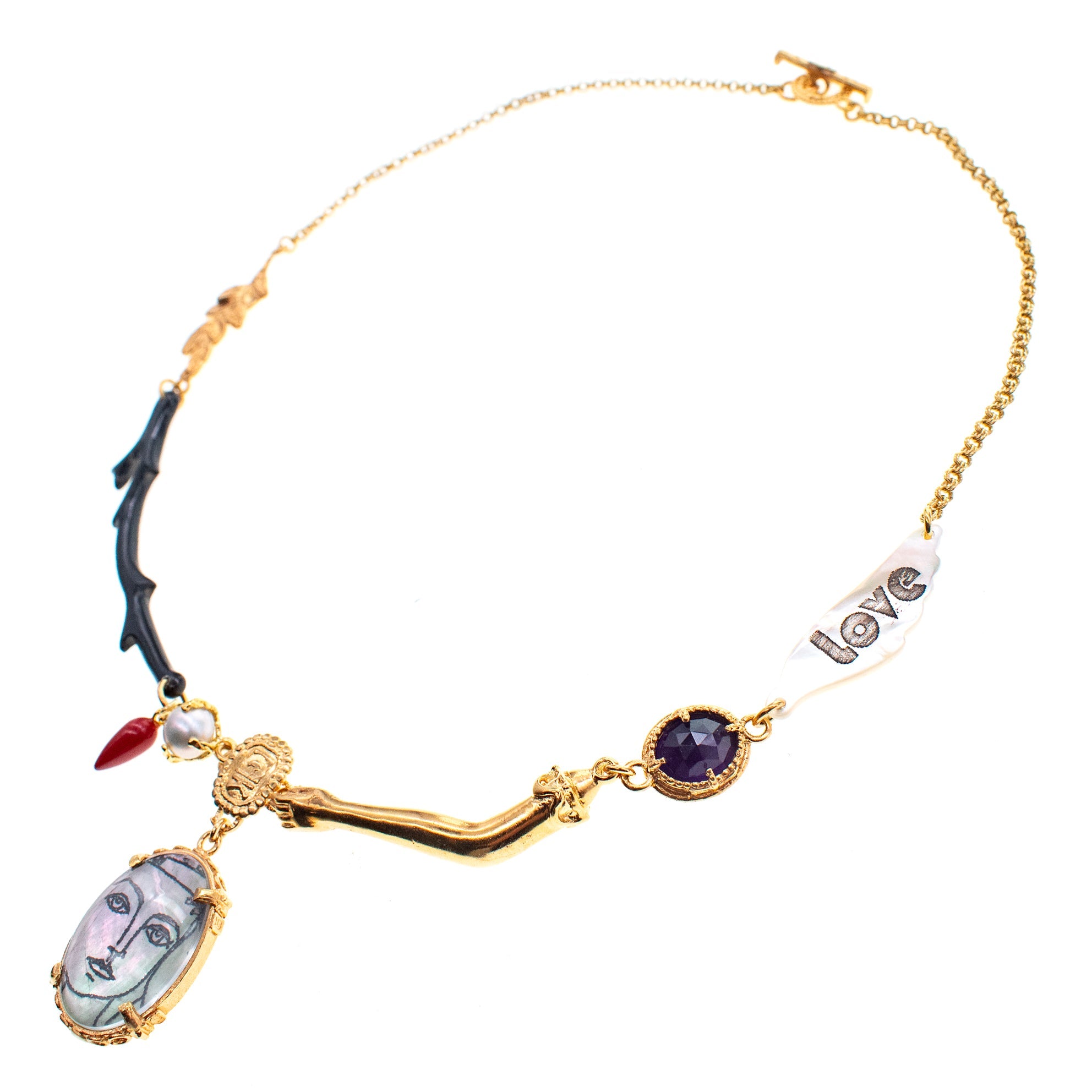 NK 26g01 Portrait of Love Necklace