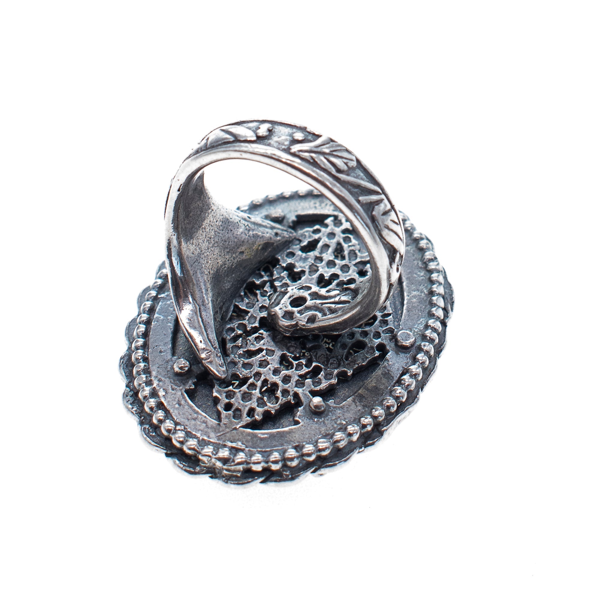 R 25e04 Amber Floral Ring