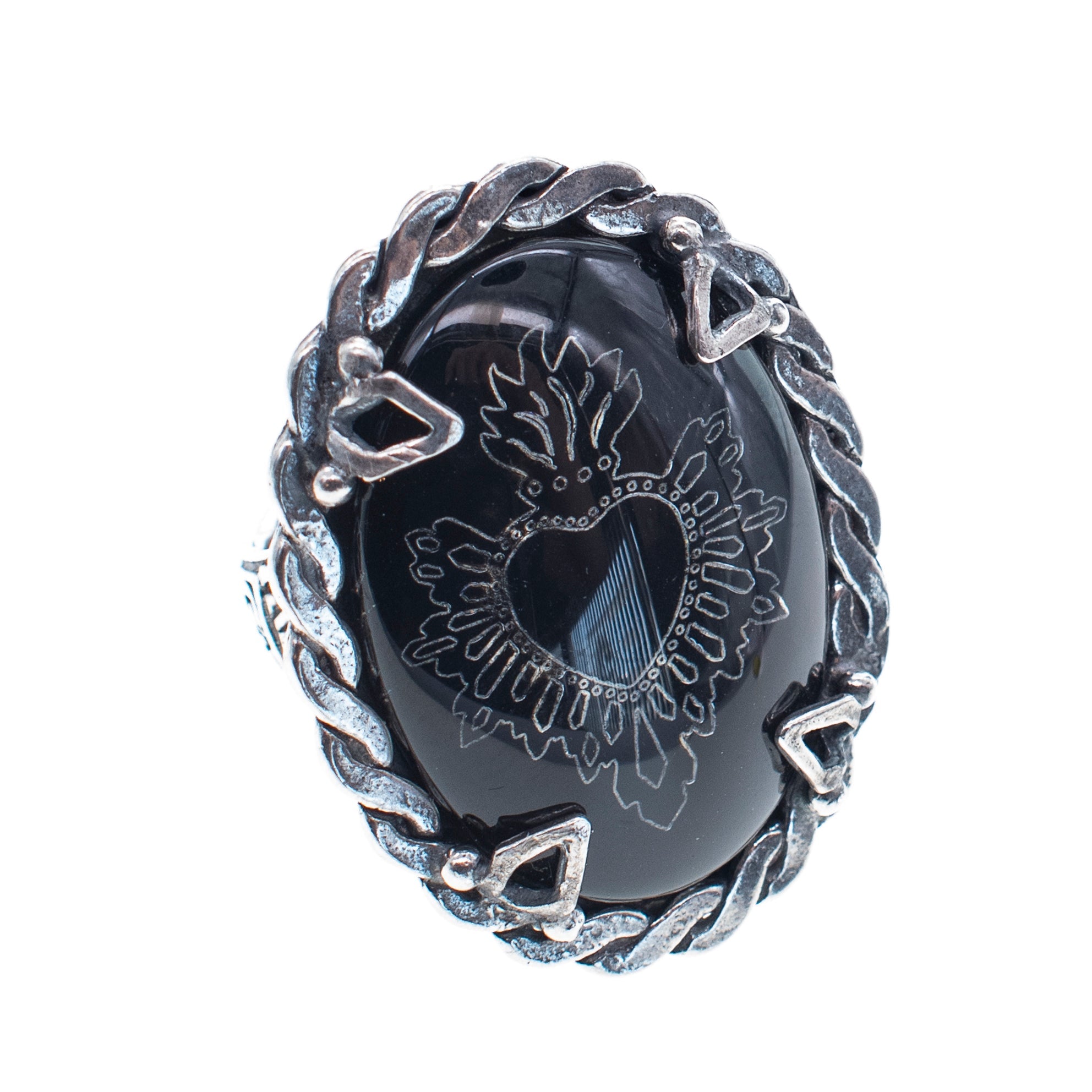 R 25e03 Black Sacred Heart Ring