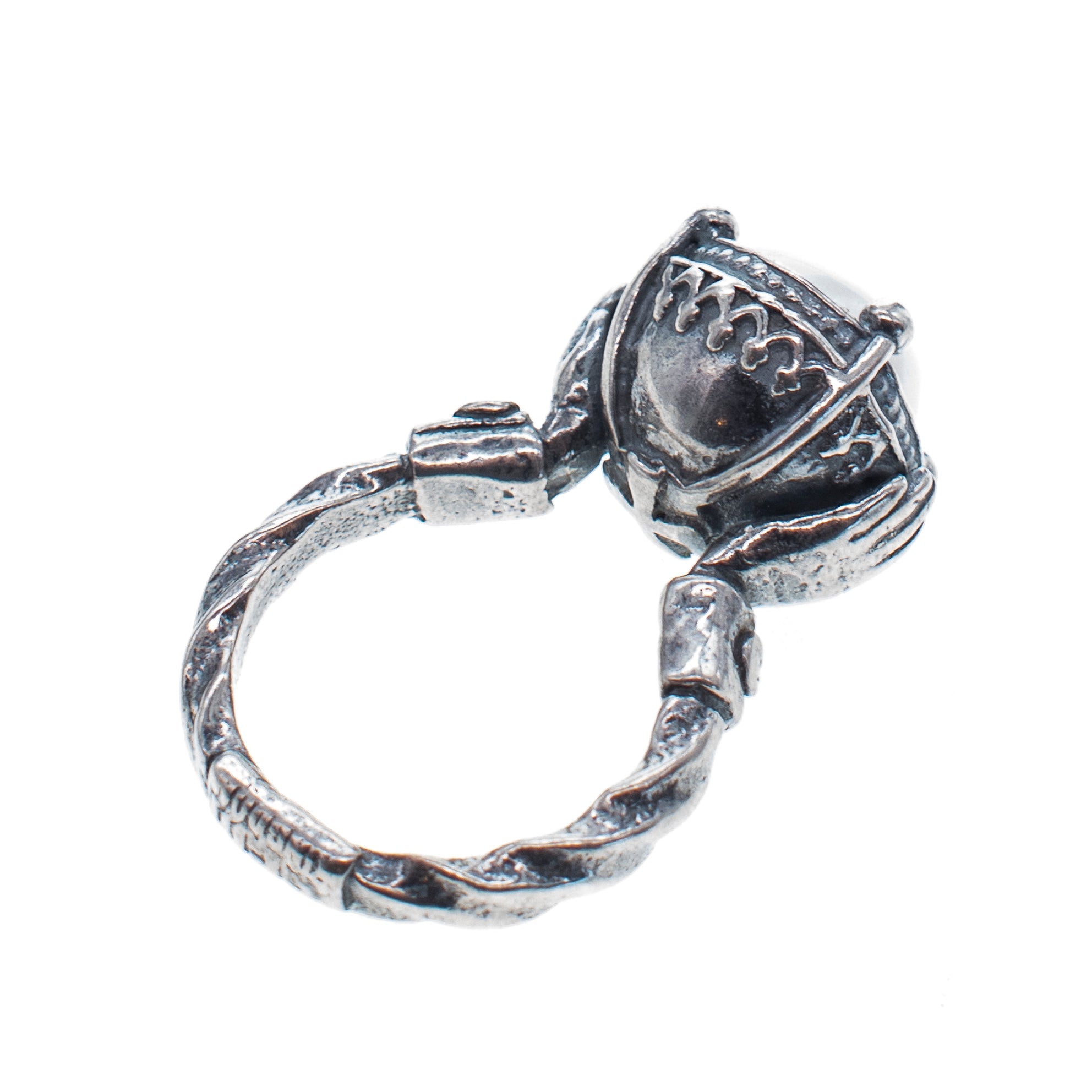 R 25e10A White Pearl Ring