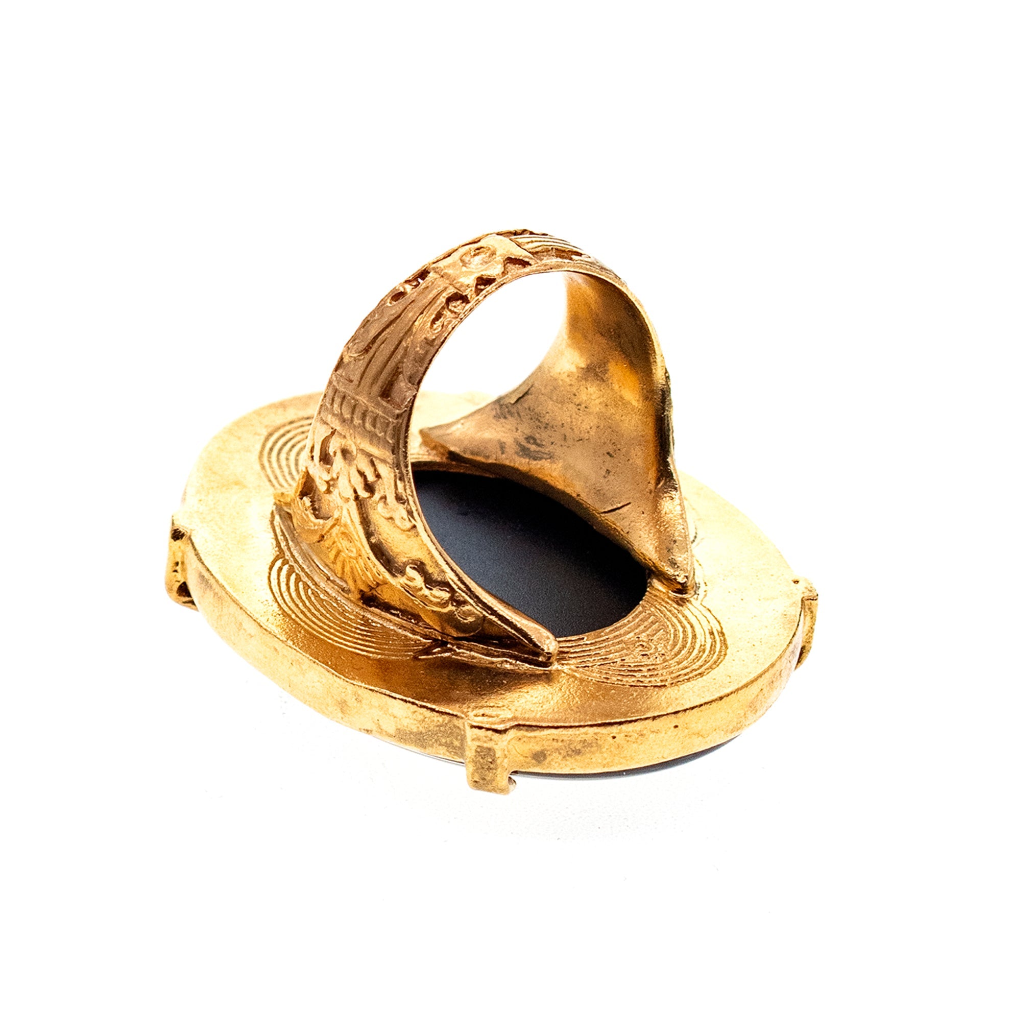 R 25g21C Pink Intaglio Statement Ring
