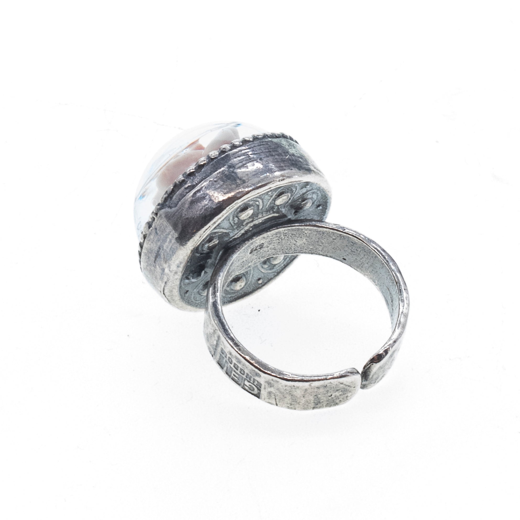R 26a05 Rose Resin Statement Ring