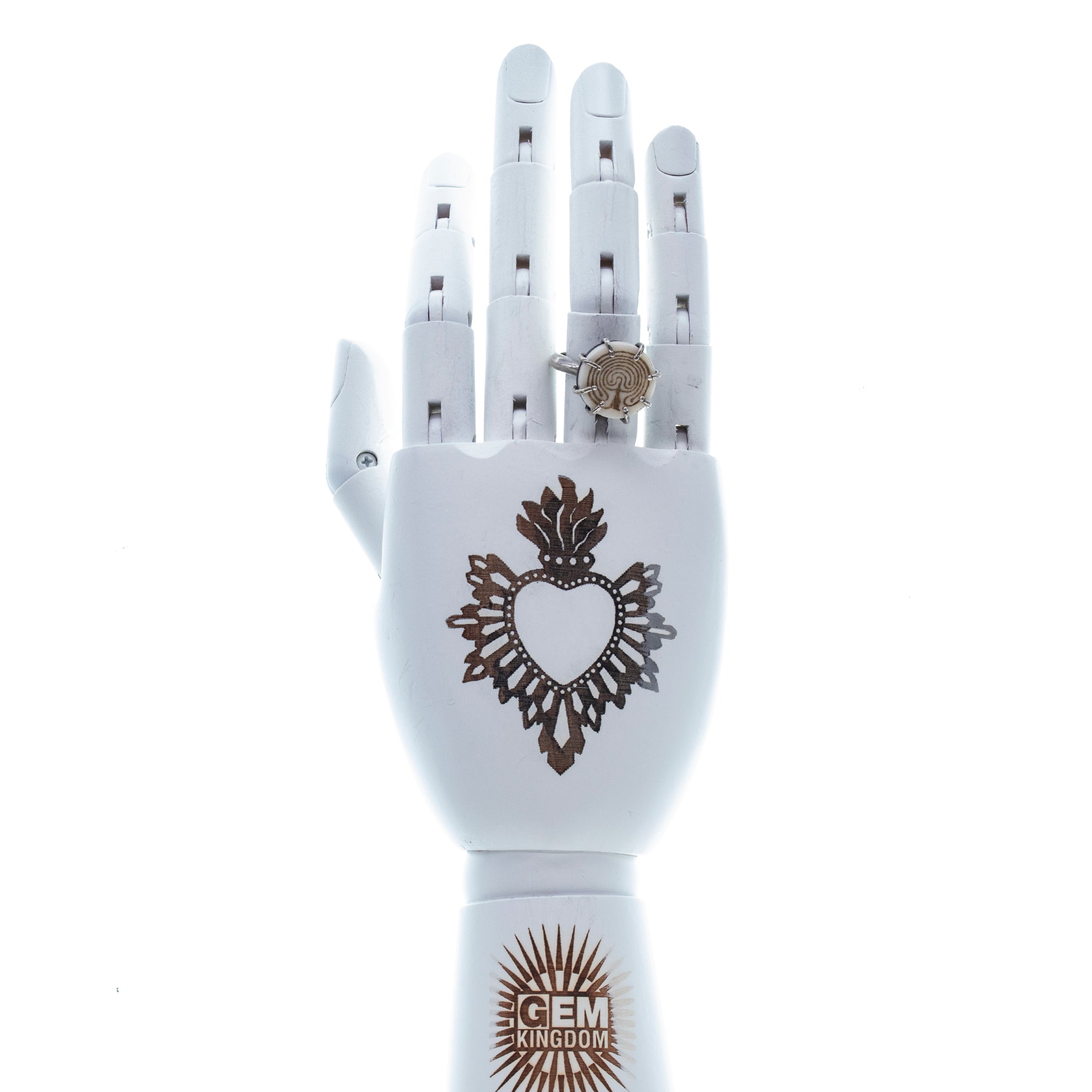 R 26a13 Labyrinth Bone Ring