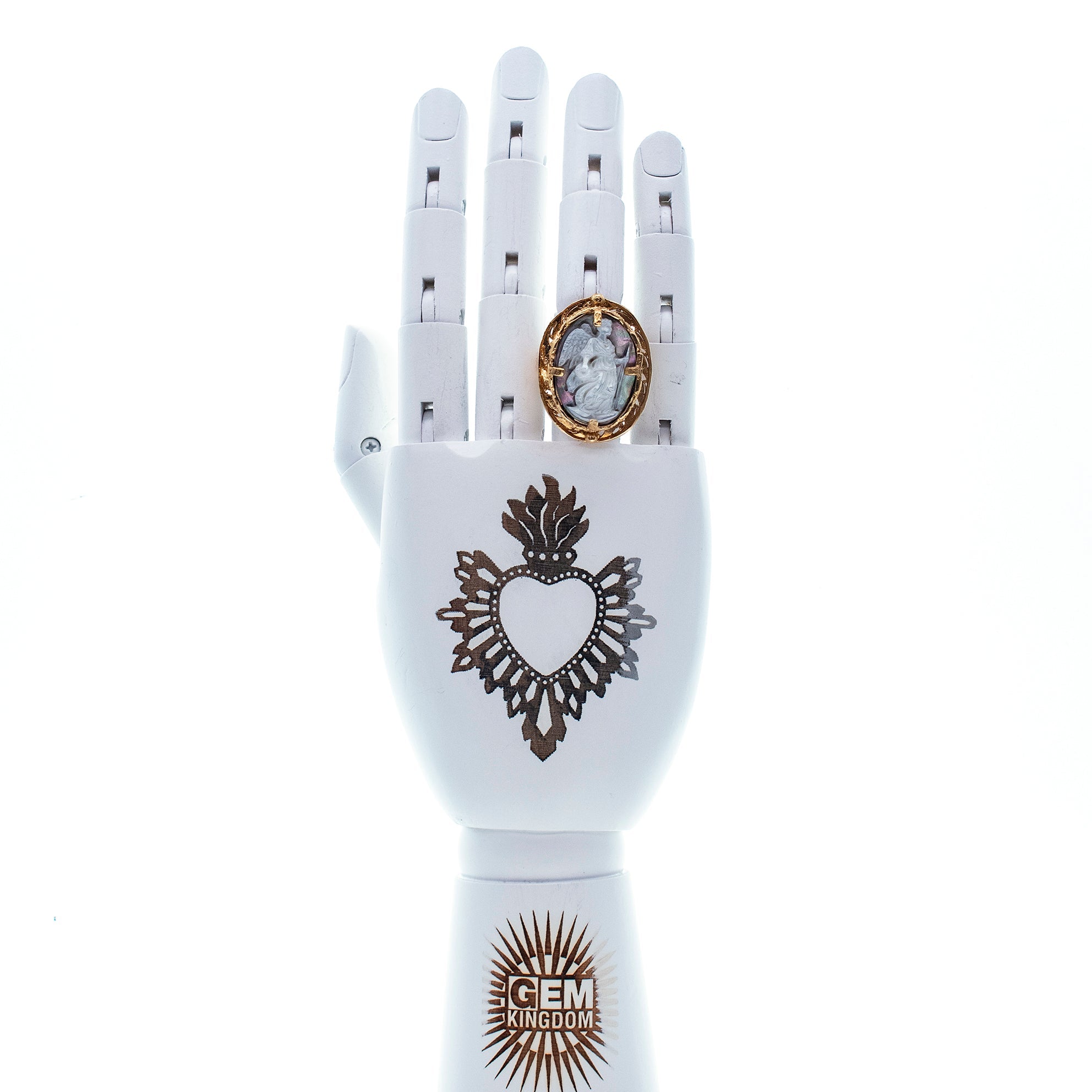 R 26g01 Goddess Nike Cameo Ring
