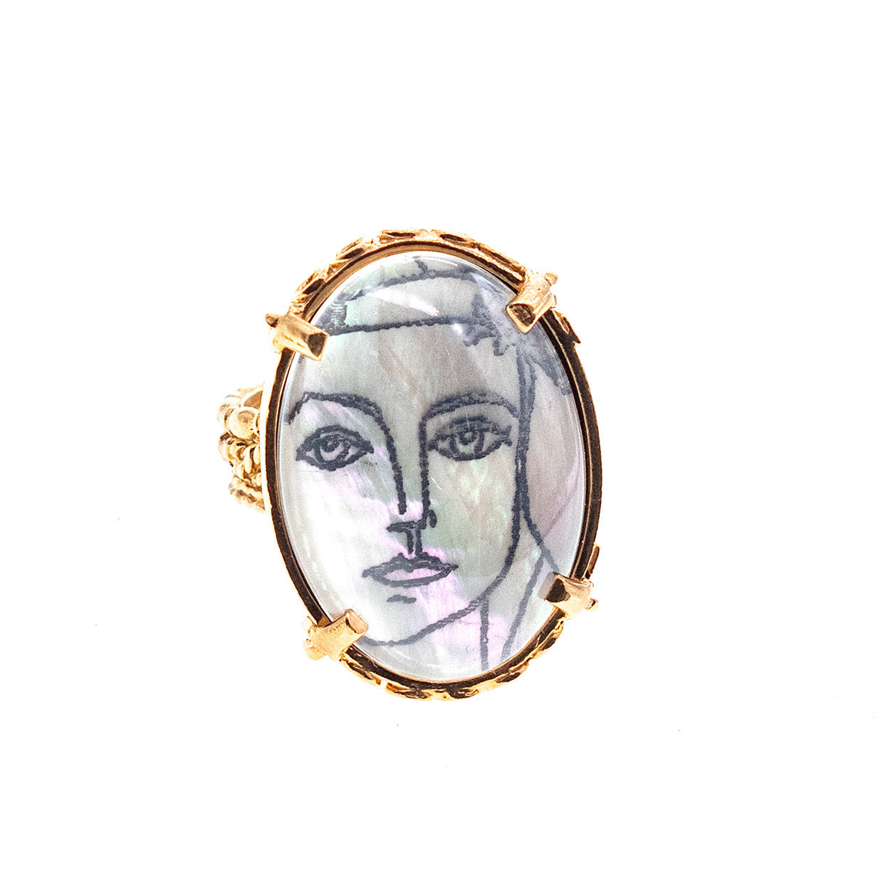 R 26g03 Picasso Engraved Mother Of Pearl Ring