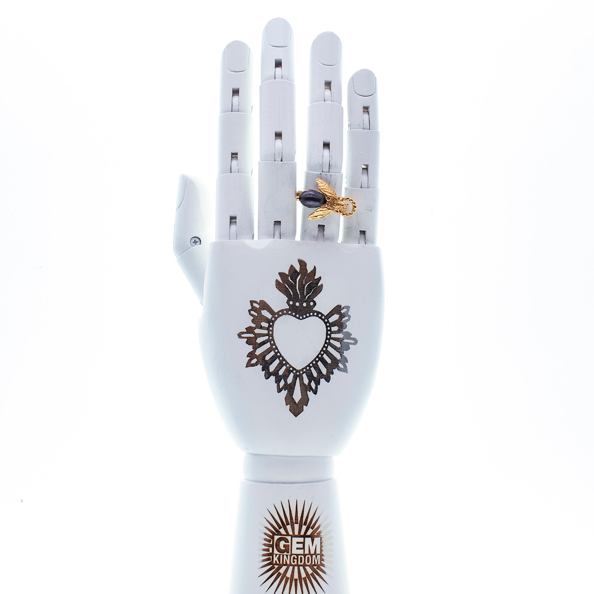 R 26g05 Bee My Honey ring black pearl