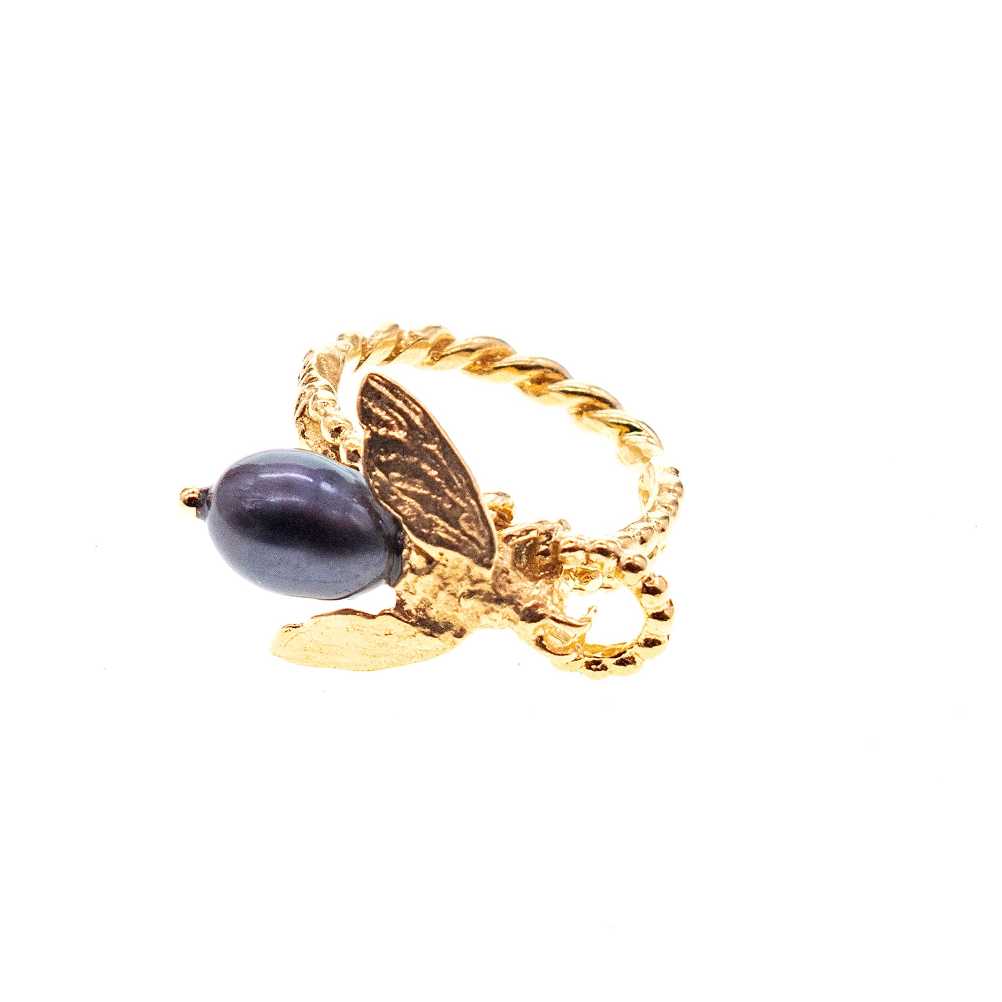 R 26g05 Bee My Honey ring black pearl