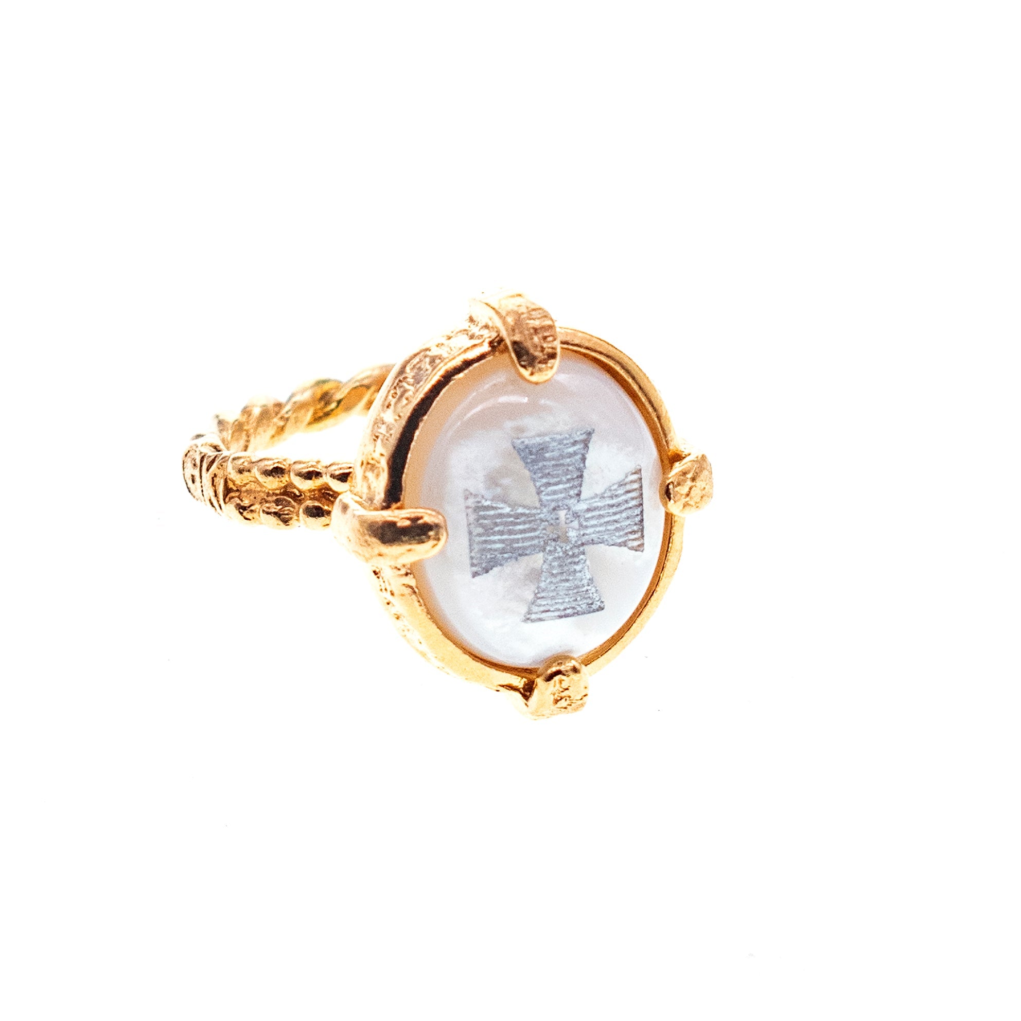 R 26g07 white mother of pearl Maltese Cross Ring