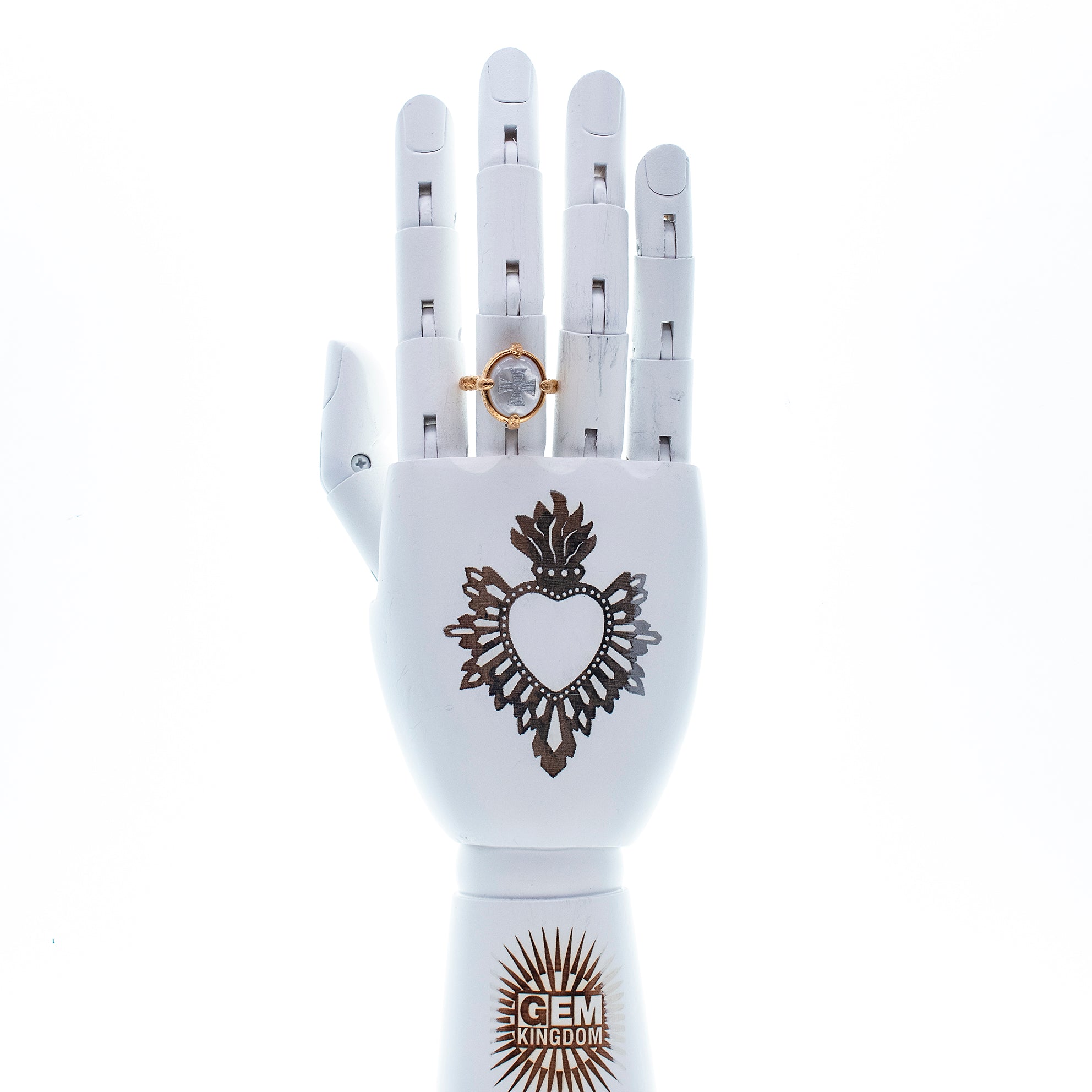 R 26g07 white mother of pearl Maltese Cross Ring
