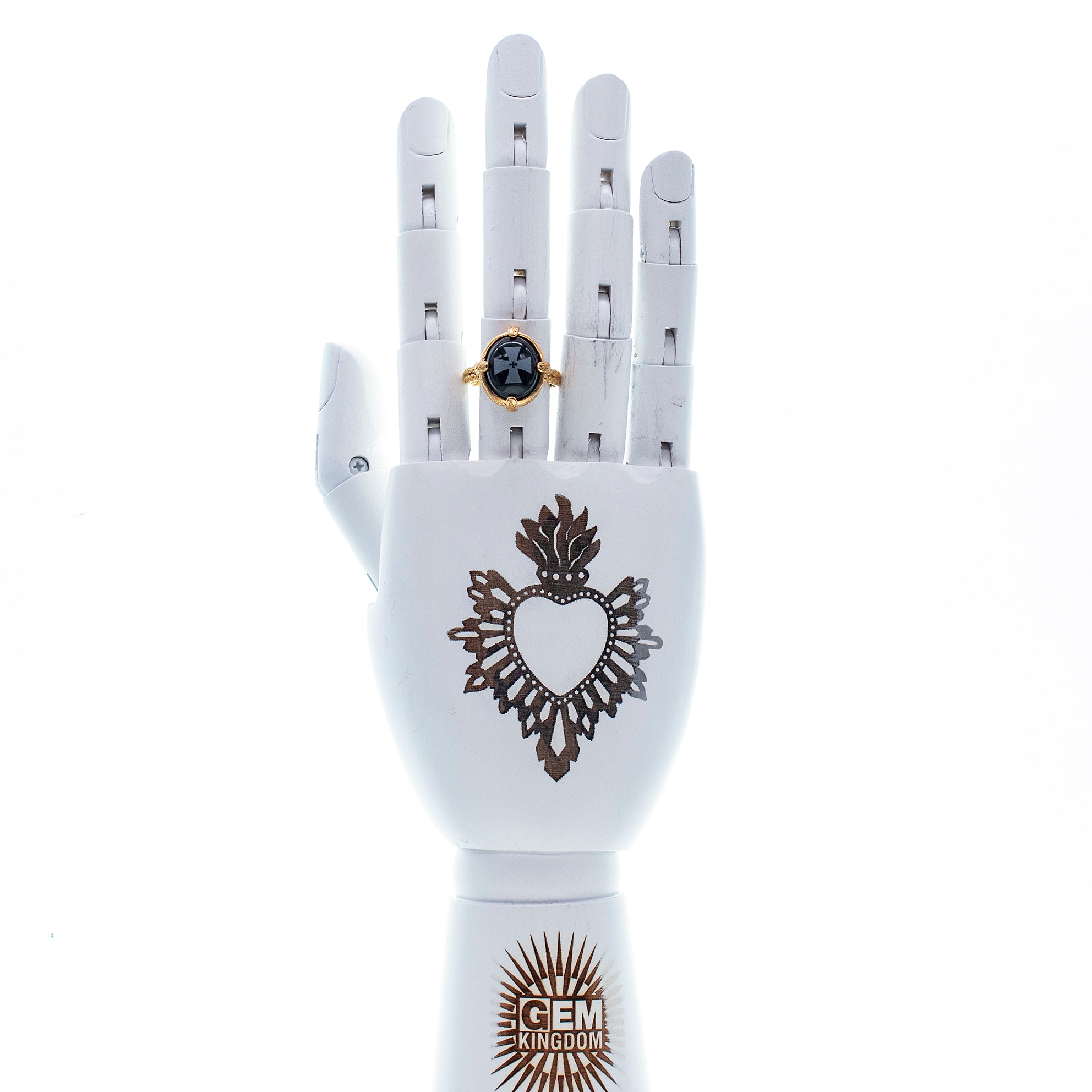 R 26g07 Black onyx Maltese Cross Ring