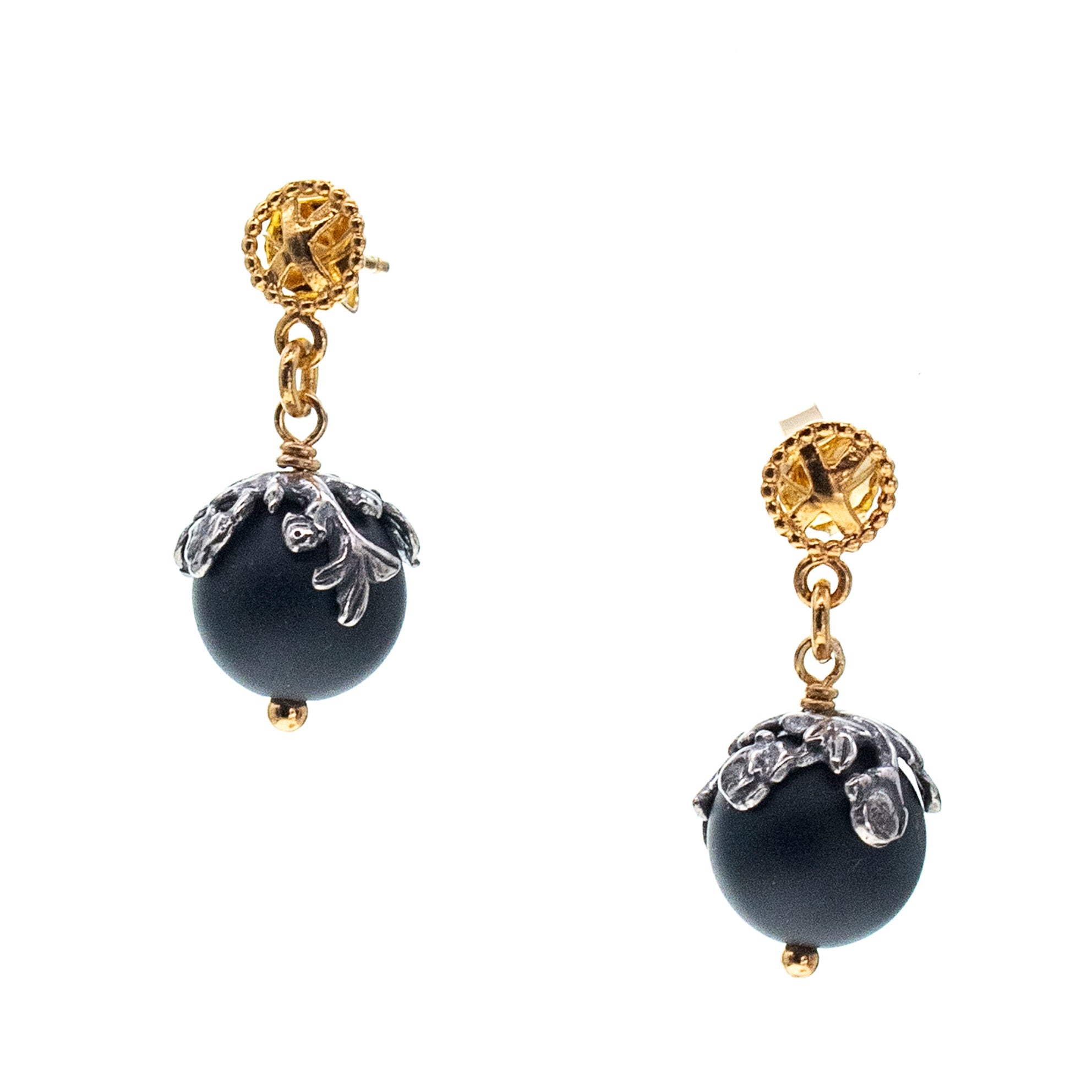 E 26a22 Matte Onyx Drop Earrings