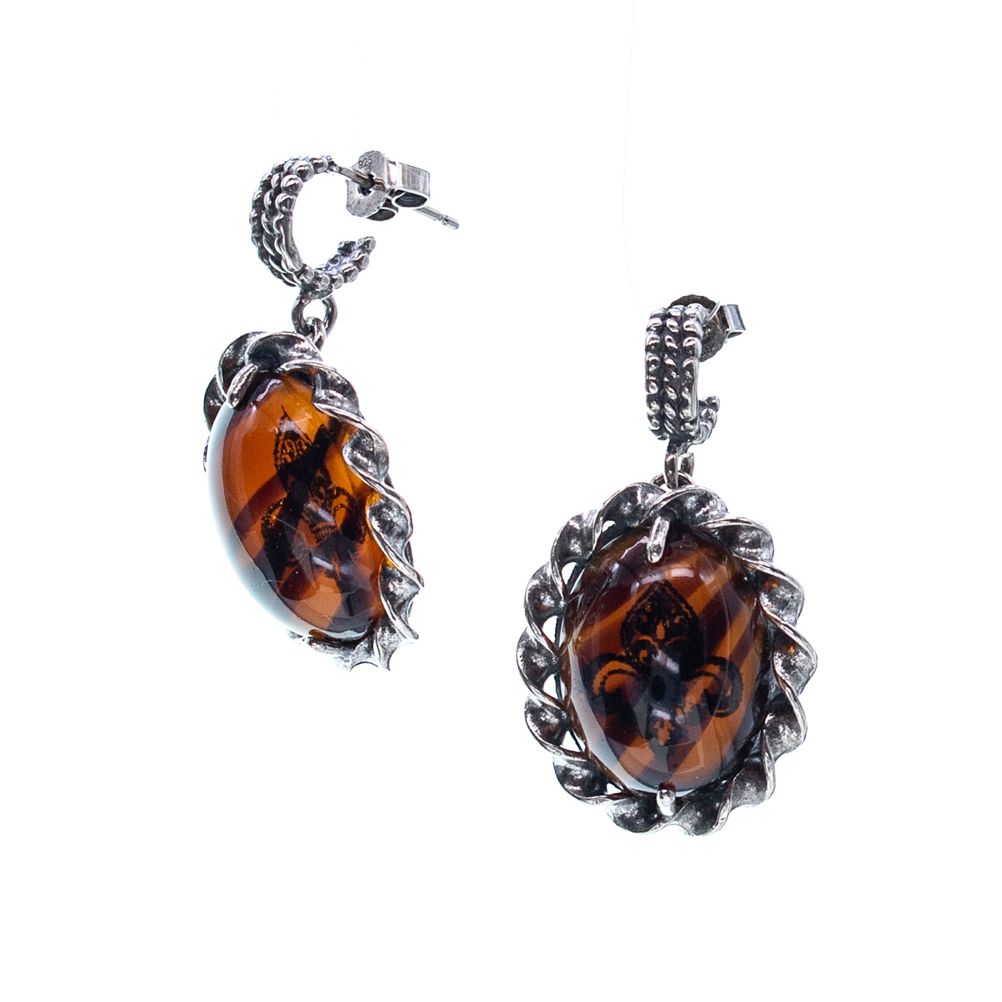 E 25e01 turtle Fleur-de-Lis Earrings