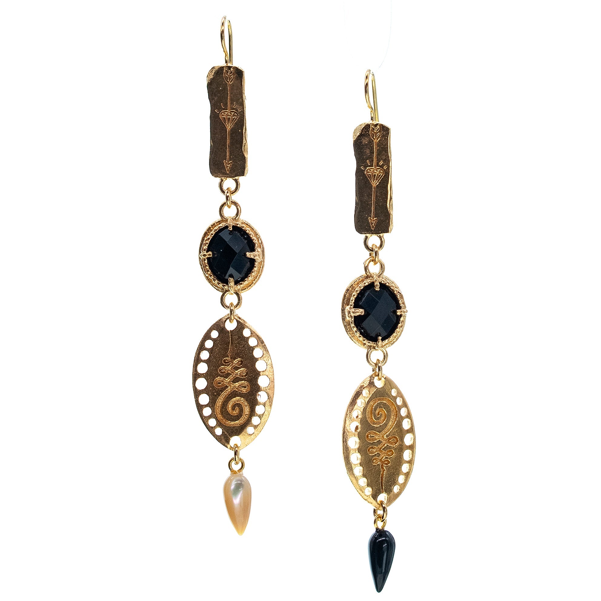 E 25g08 Tiered Charm Drop Earrings