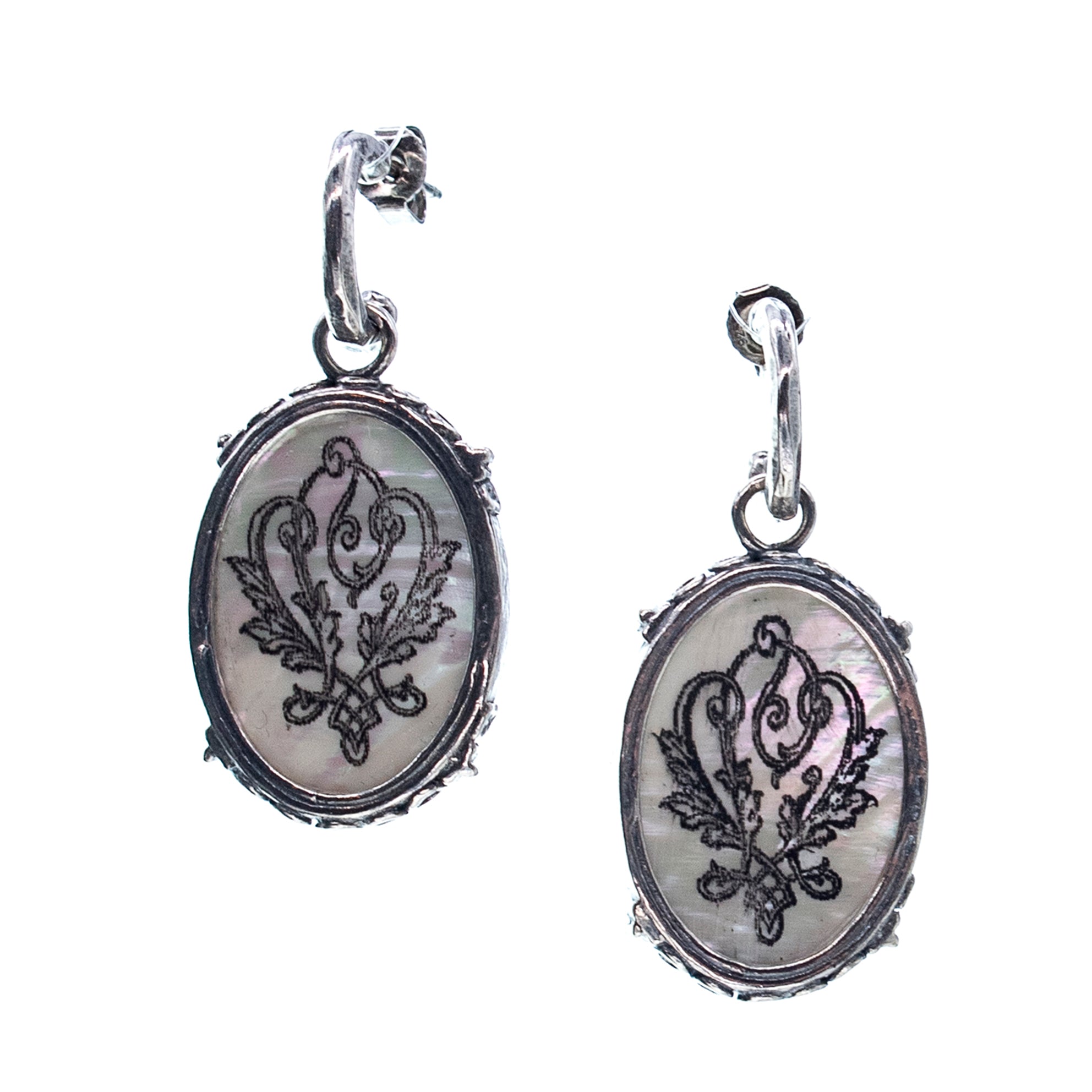 E 25e06A White Mother of Pearl Drop Earrings