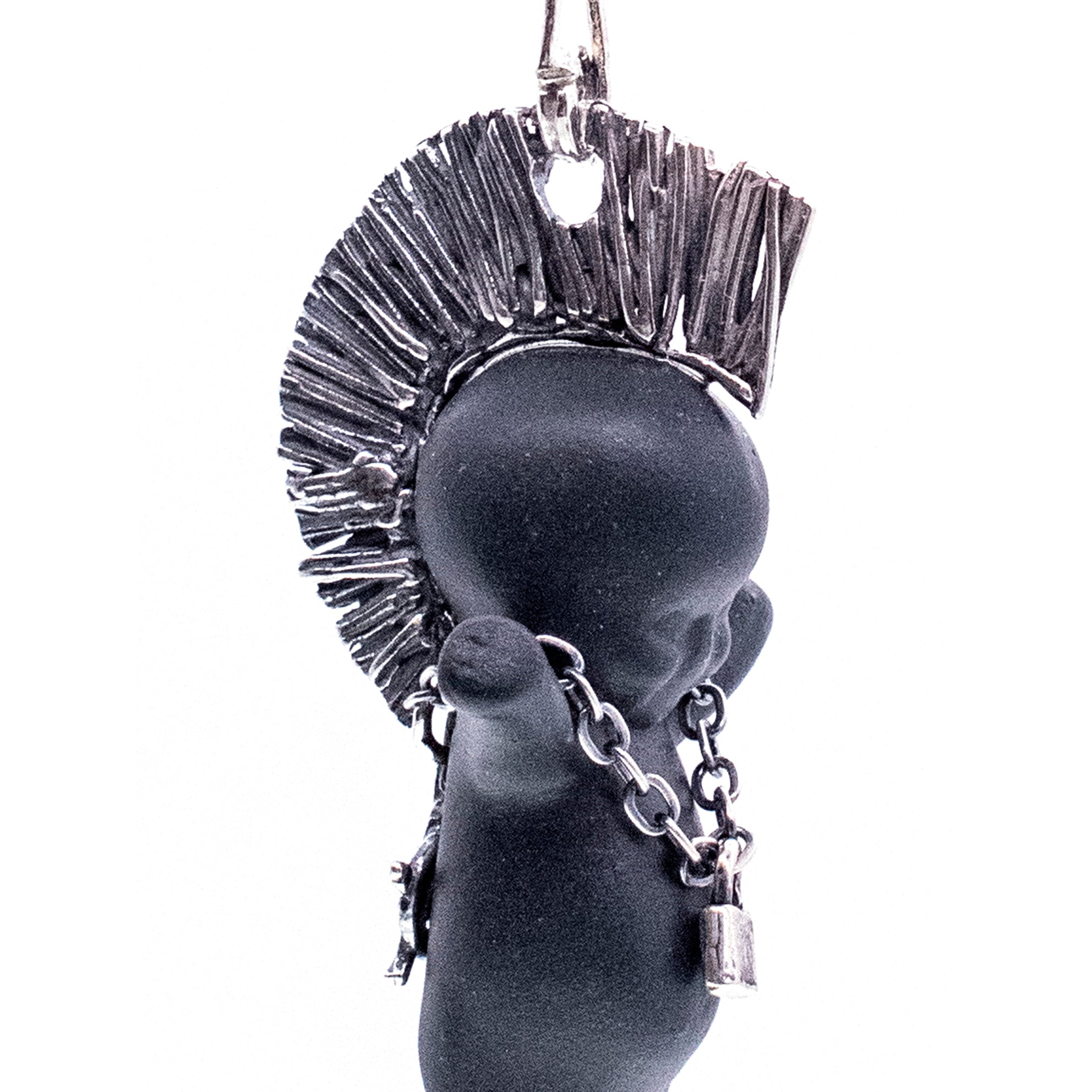 BS40B Happy Baby "Little Sid" Black and silver Necklace